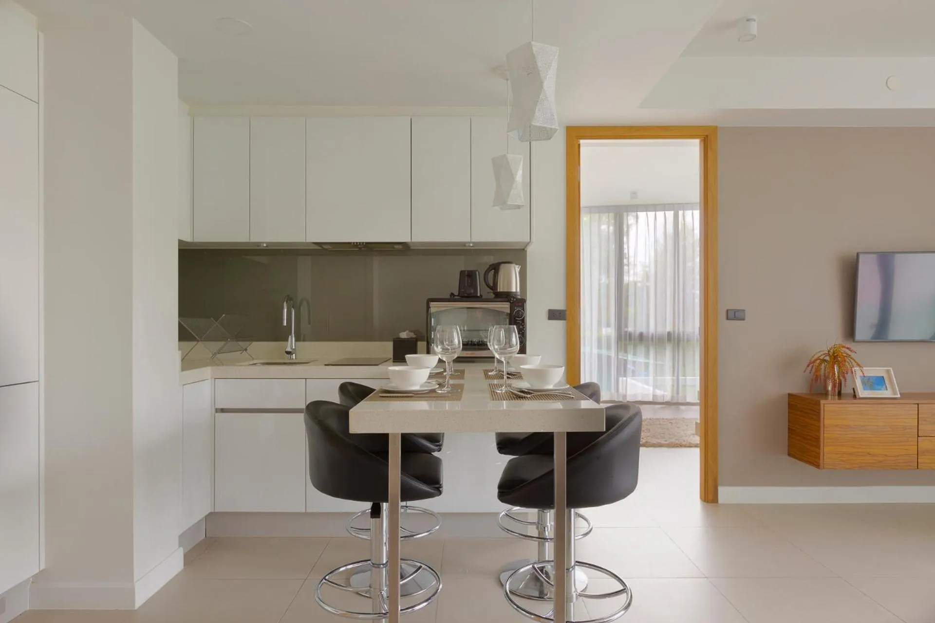 Kitchen or kitchenette in Oceanstone by Holy Cow, 2-BR, 90 m2, pool view