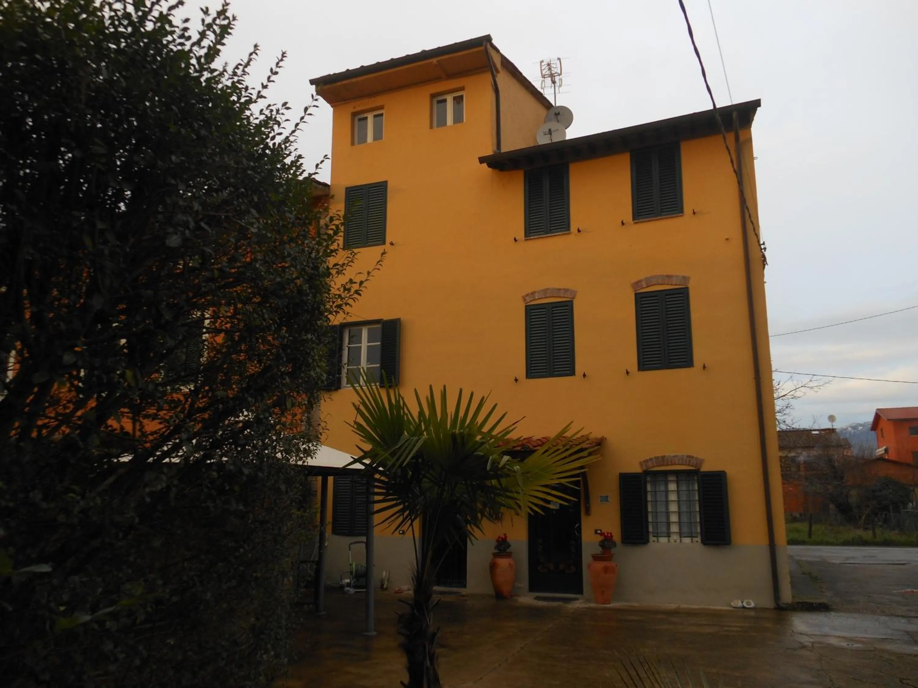 Facade/entrance in B&B La Corte