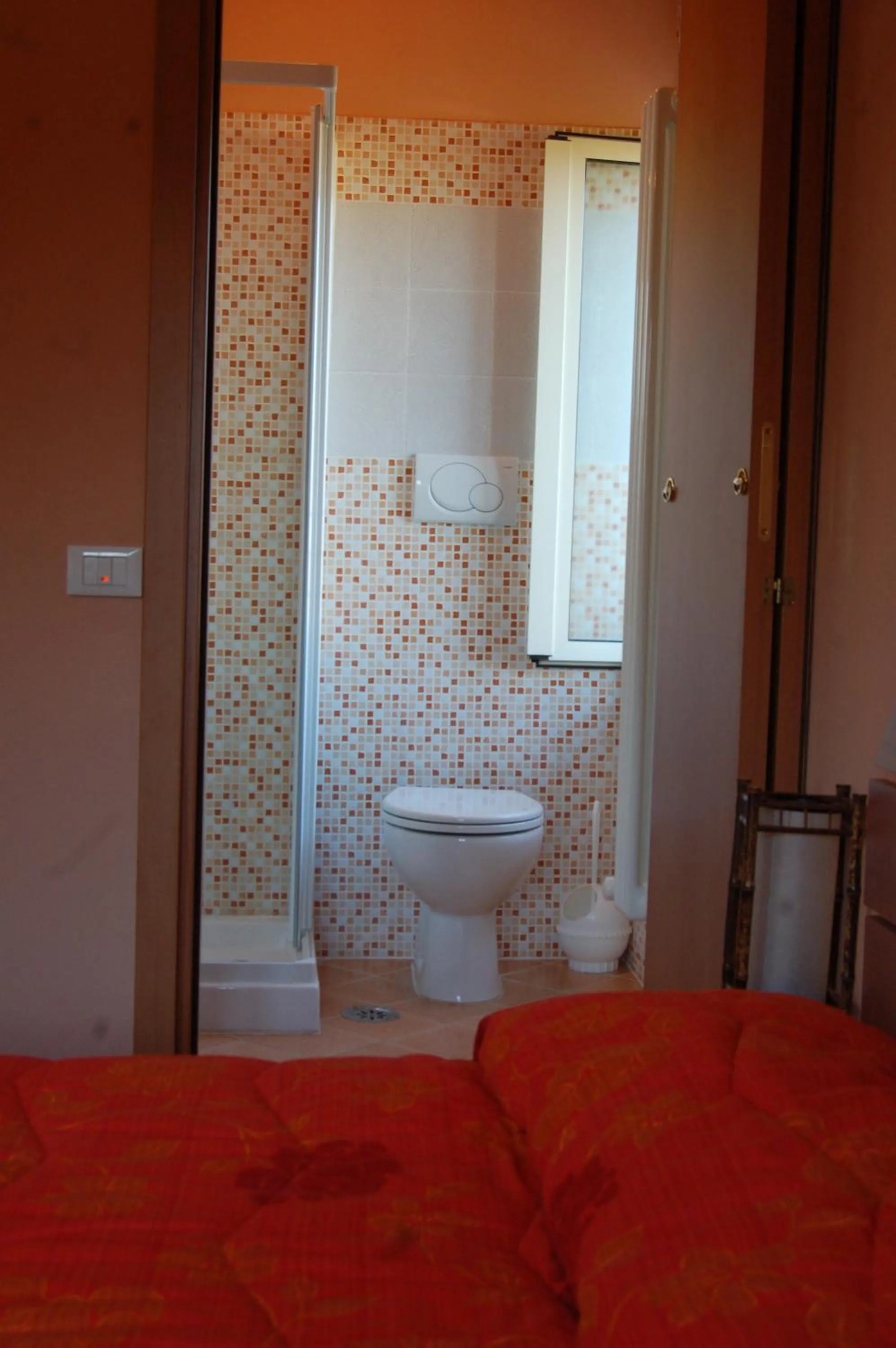 Bathroom, Bed in B&B La Corte