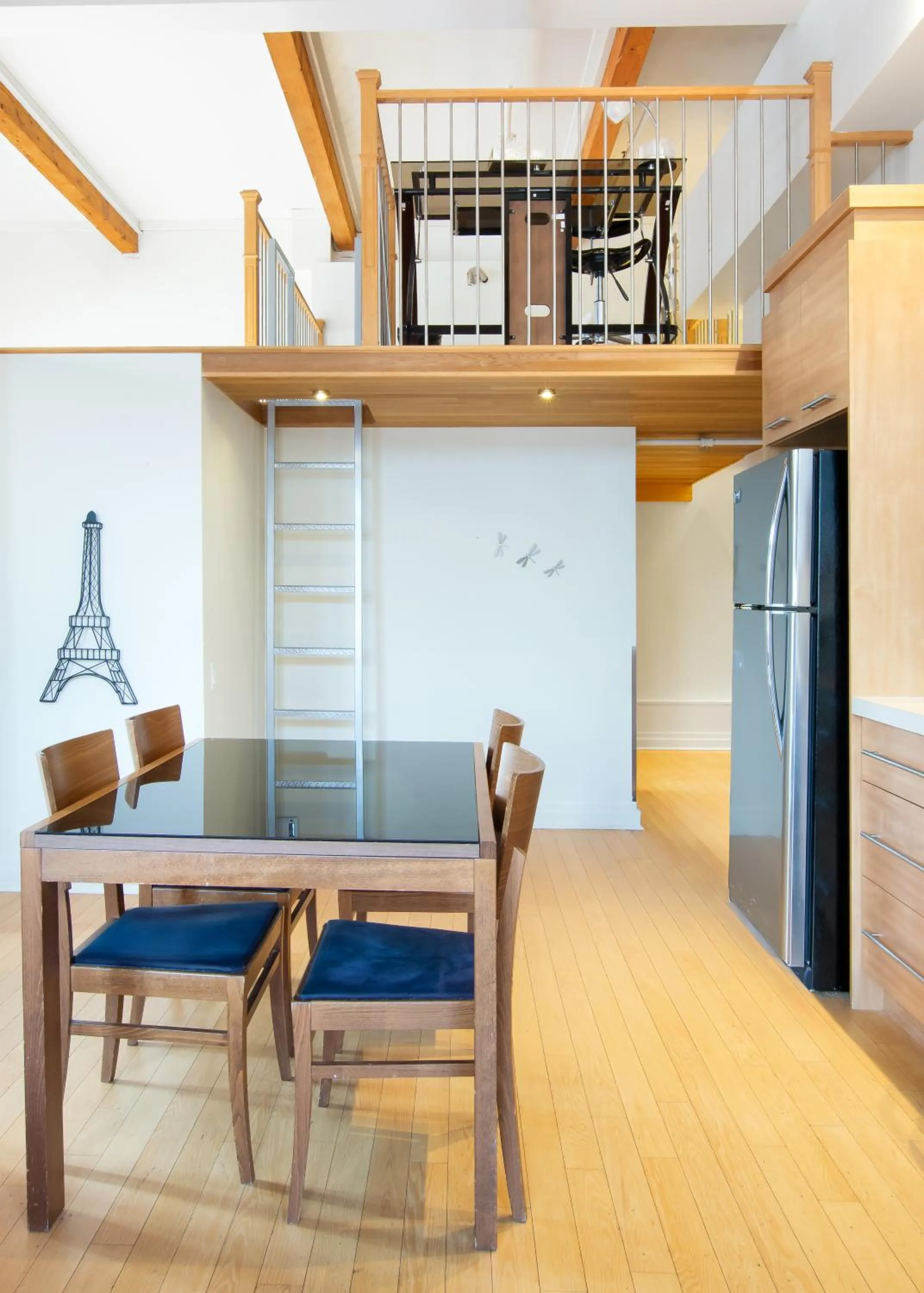 Apartment 304 in Les Lofts 1048