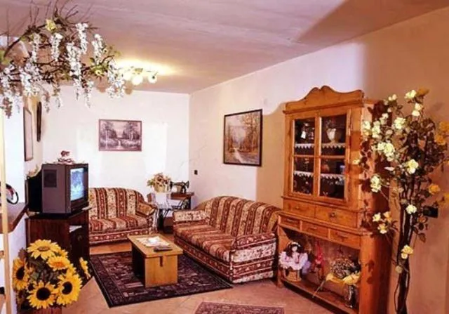 Lounge or bar in Hotel Piancastello