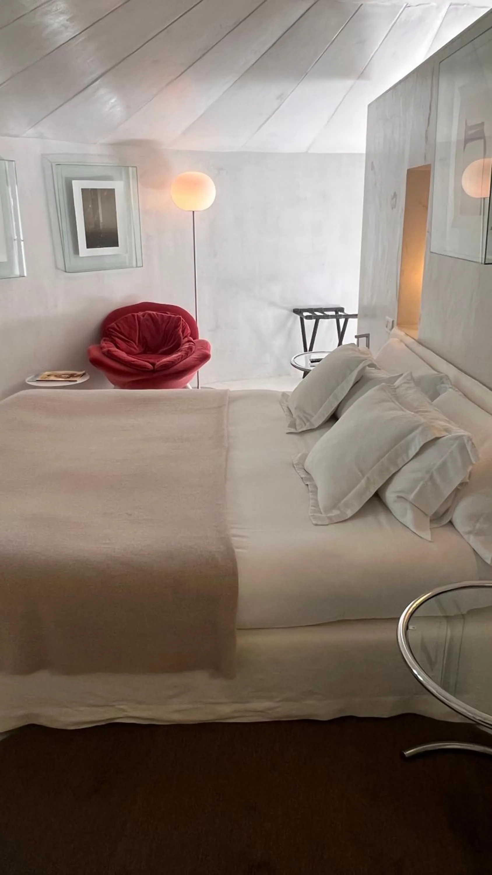 Bedroom, Bed in Enoturismo Novavila Rias Baixas Wine Design