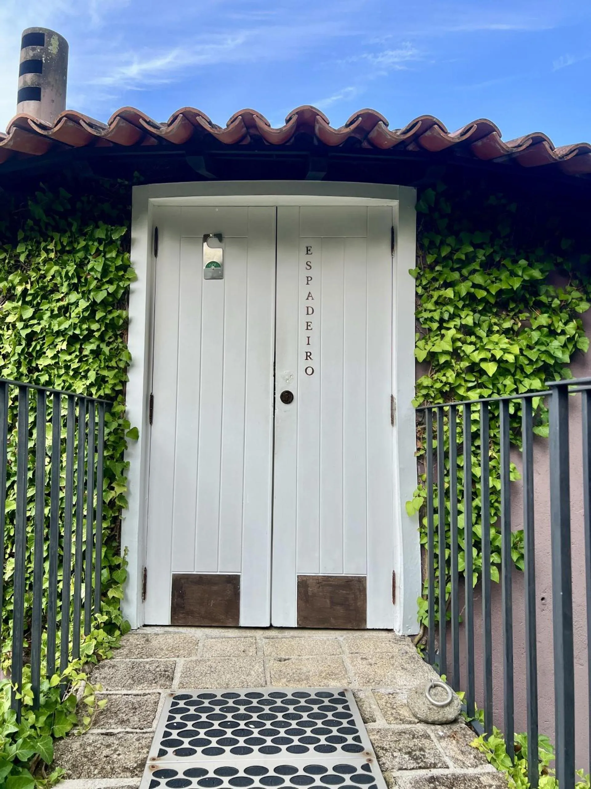 Bedroom in Enoturismo Novavila Rias Baixas Wine Design