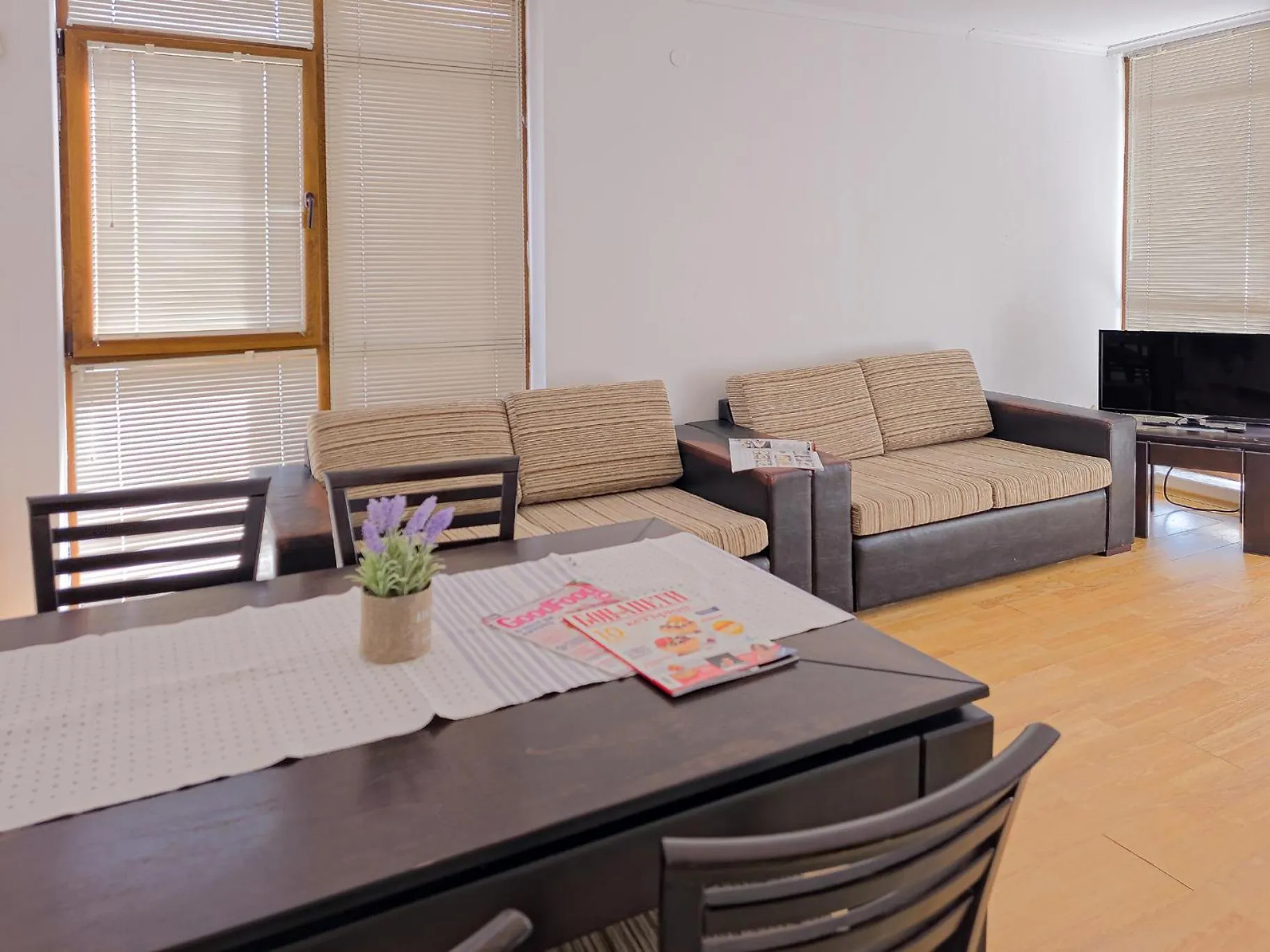 Bed in Sun City I Apartments