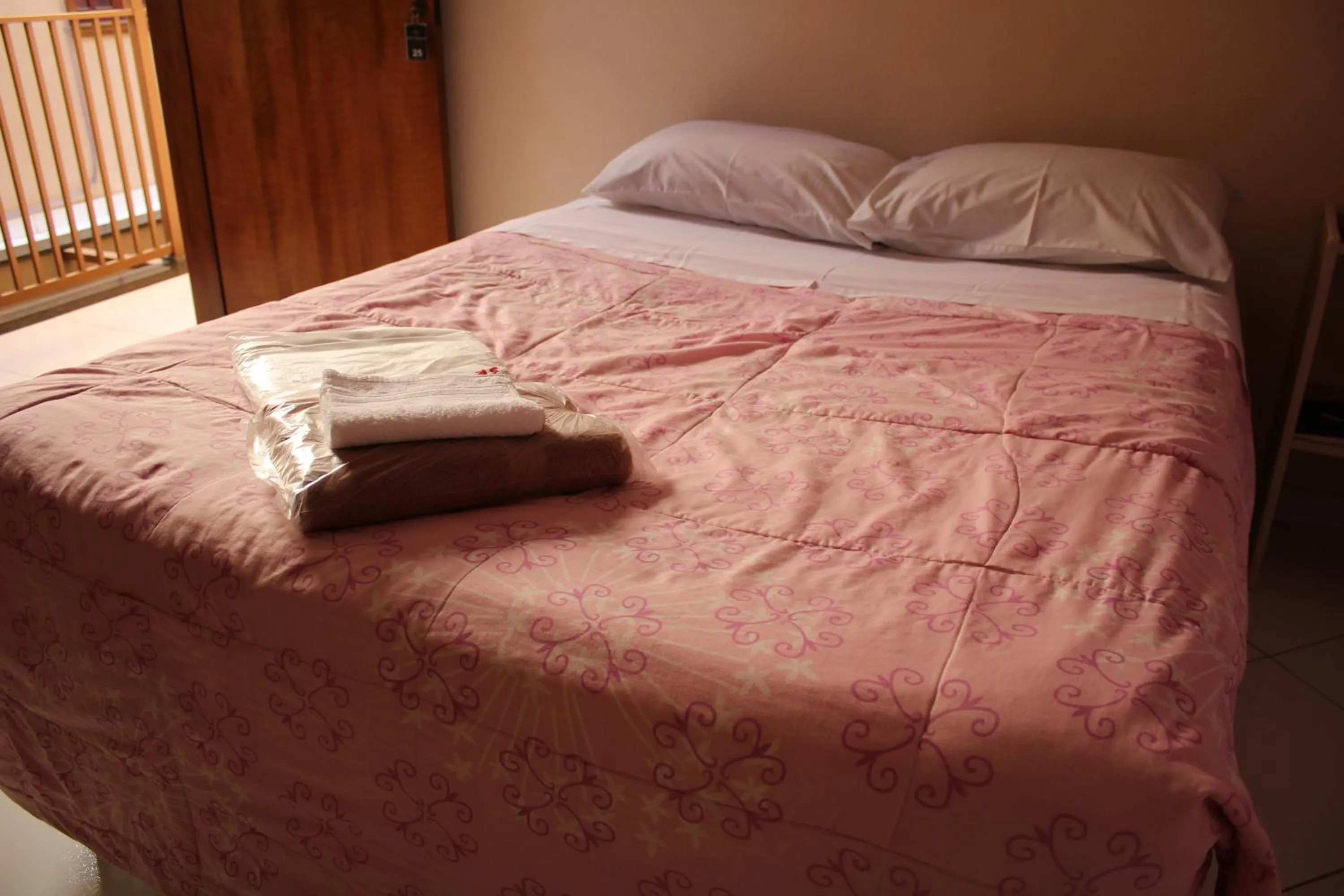 Bedroom, Bed in Hotel Reimann