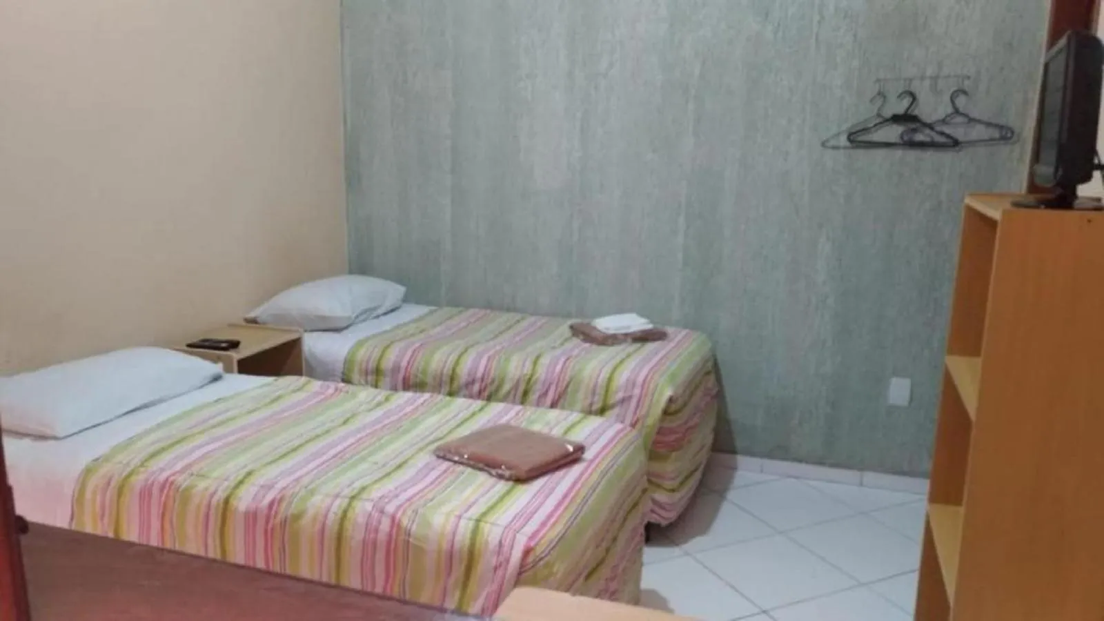 Photo of the whole room, Bed in Hotel Reimann