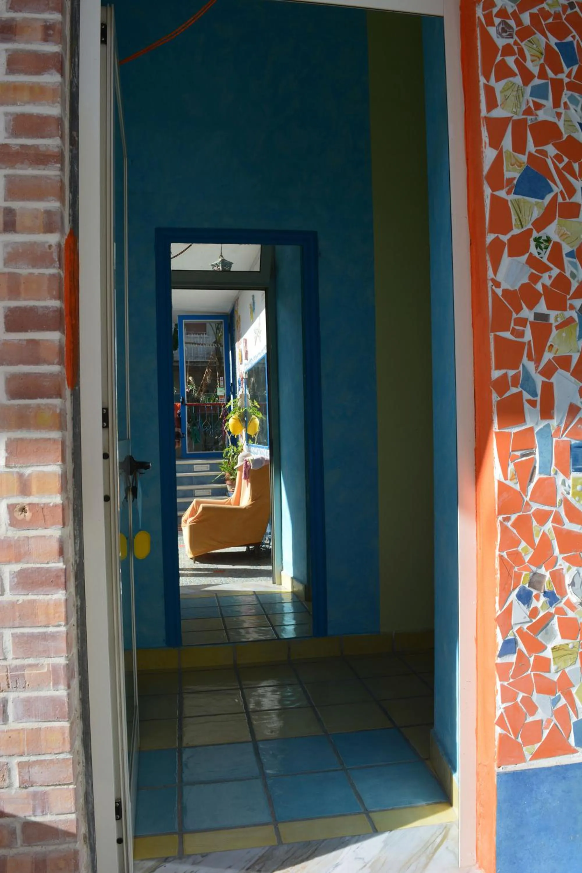 Facade/entrance in Casa Carolina