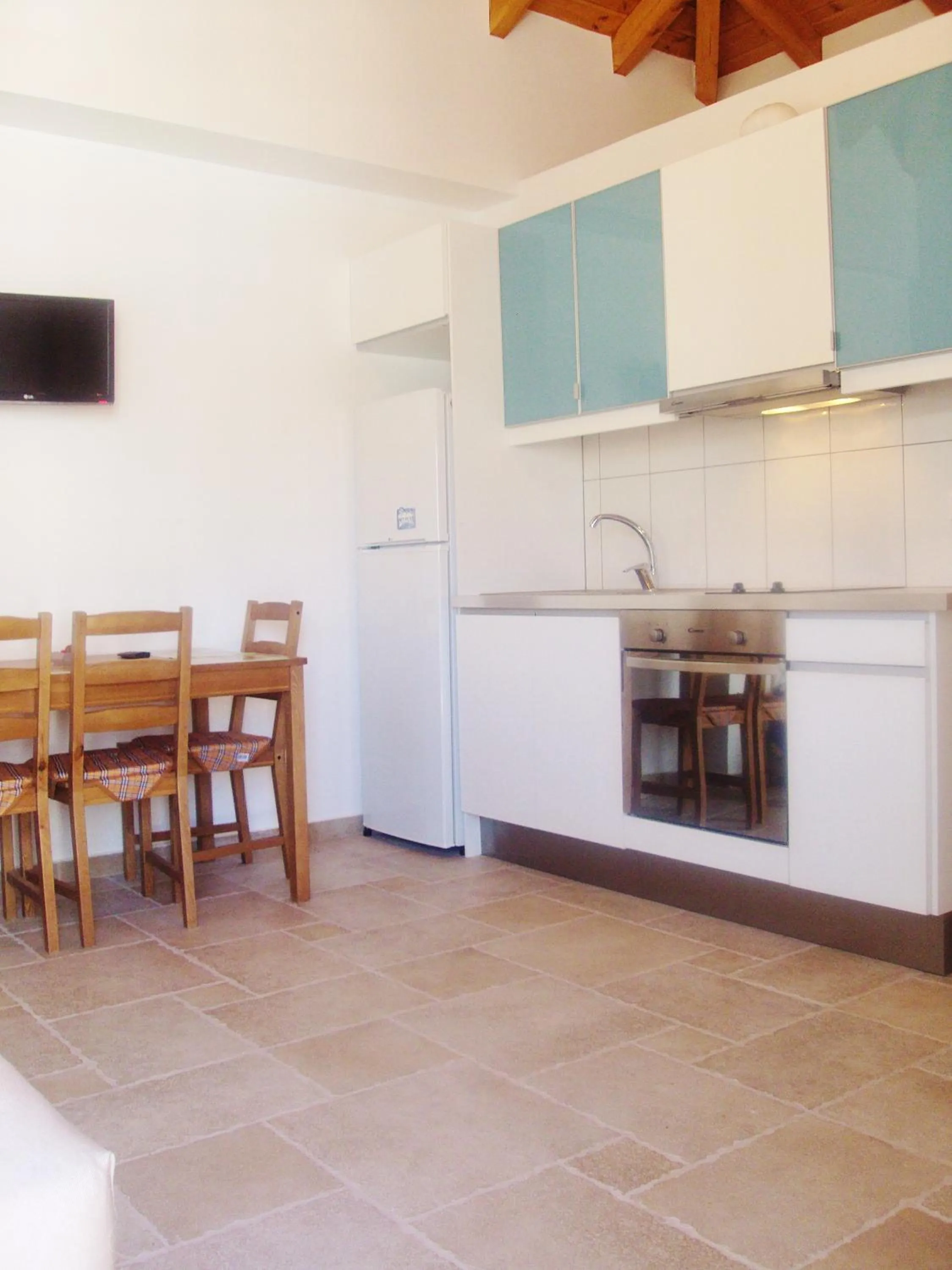 Kitchen or kitchenette in Estella Studios