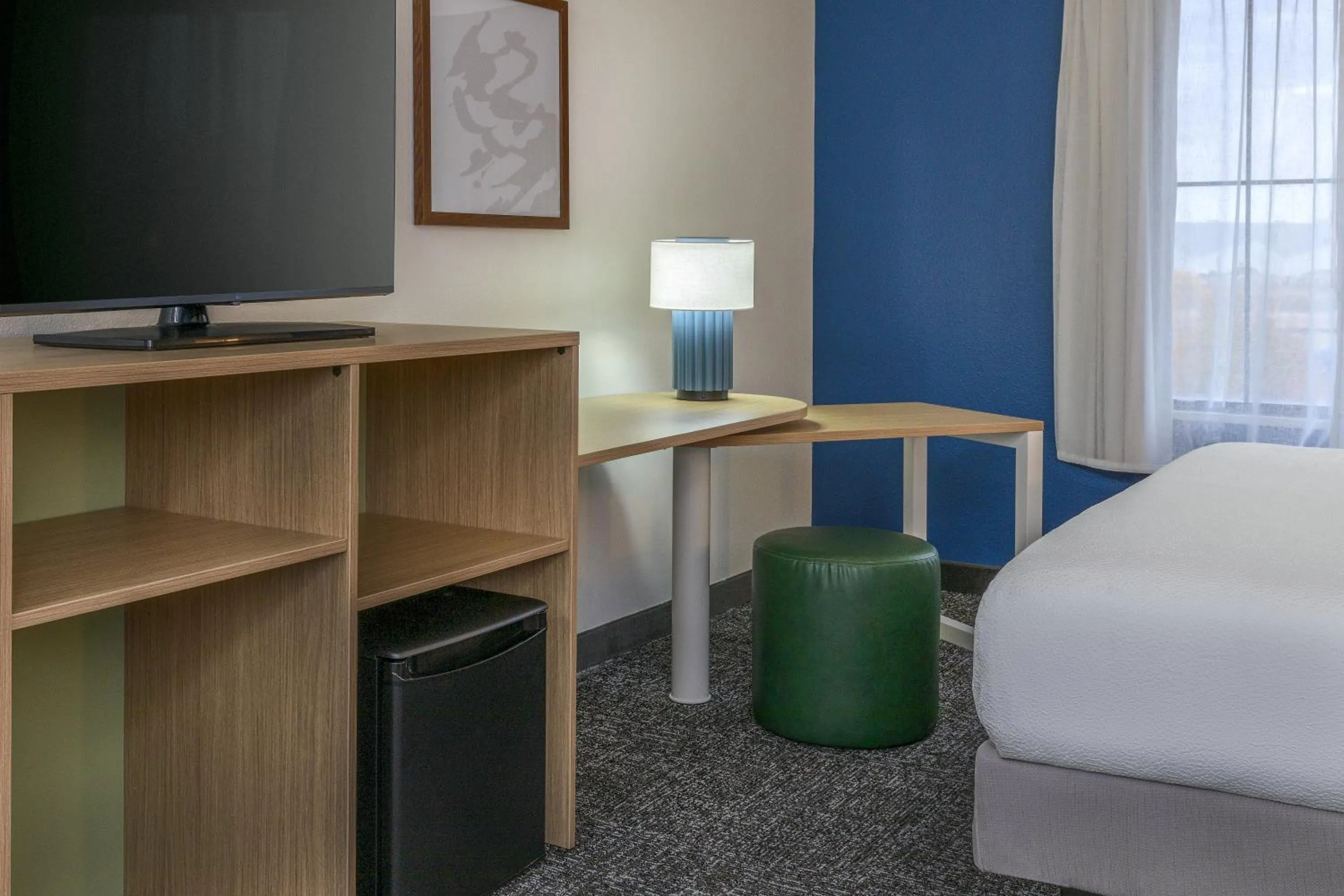 Other, Bed in Spark by Hilton Denver International Airport