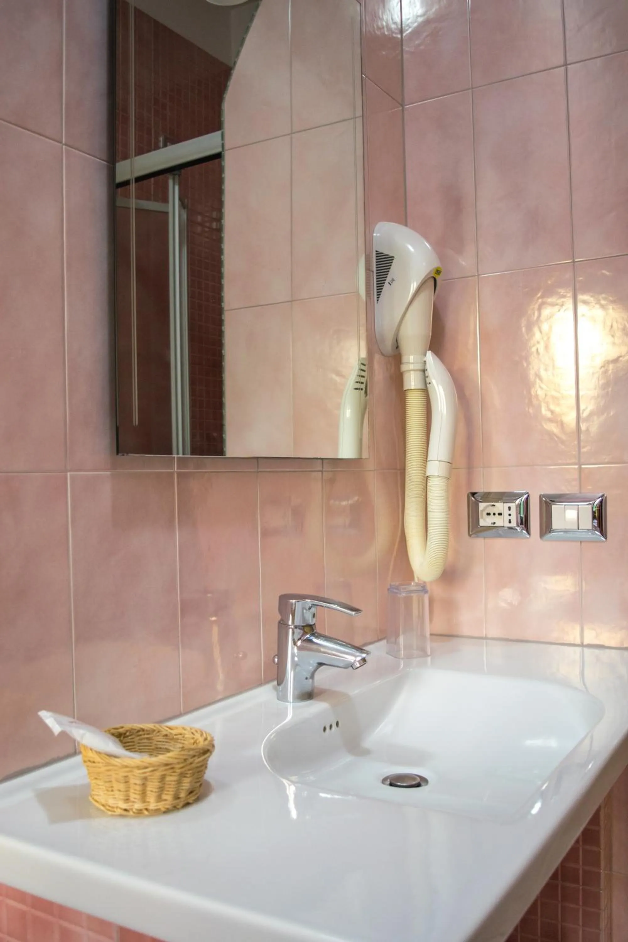 Bathroom in Hotel Ginevra