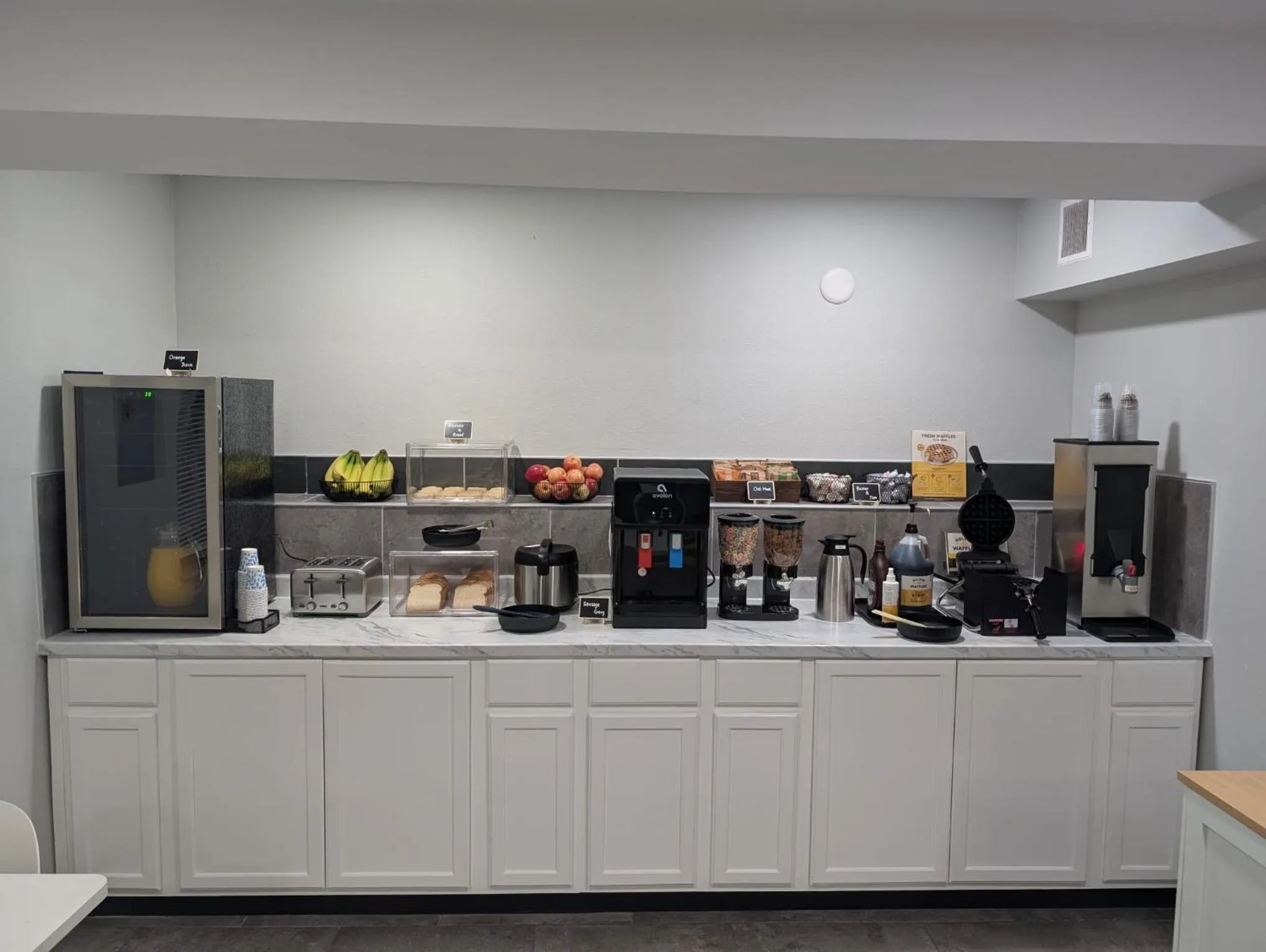 Breakfast in Studio 6 Rock Springs WY Flaming Gorge