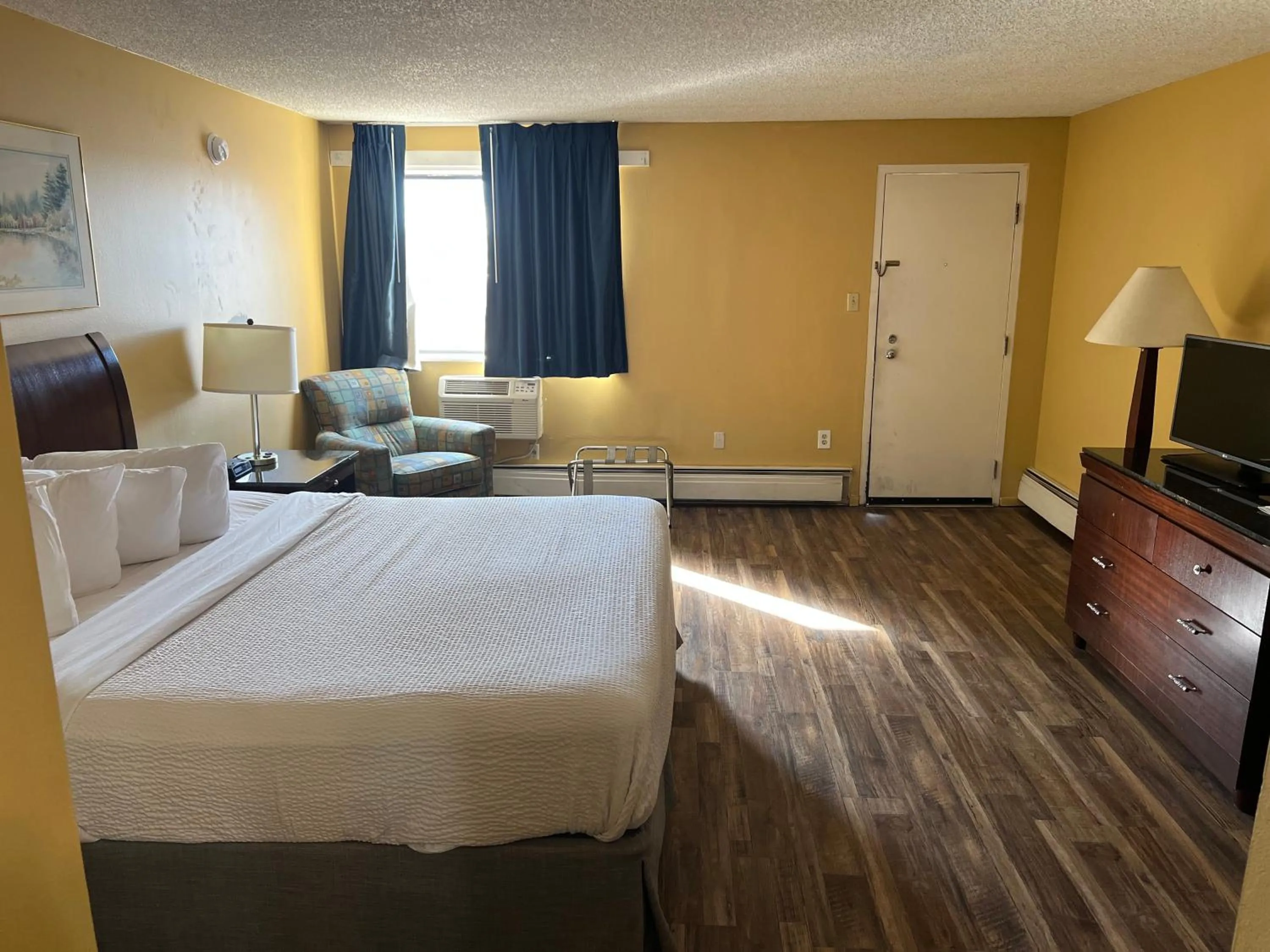 Bed in Studio Lodge Laramie