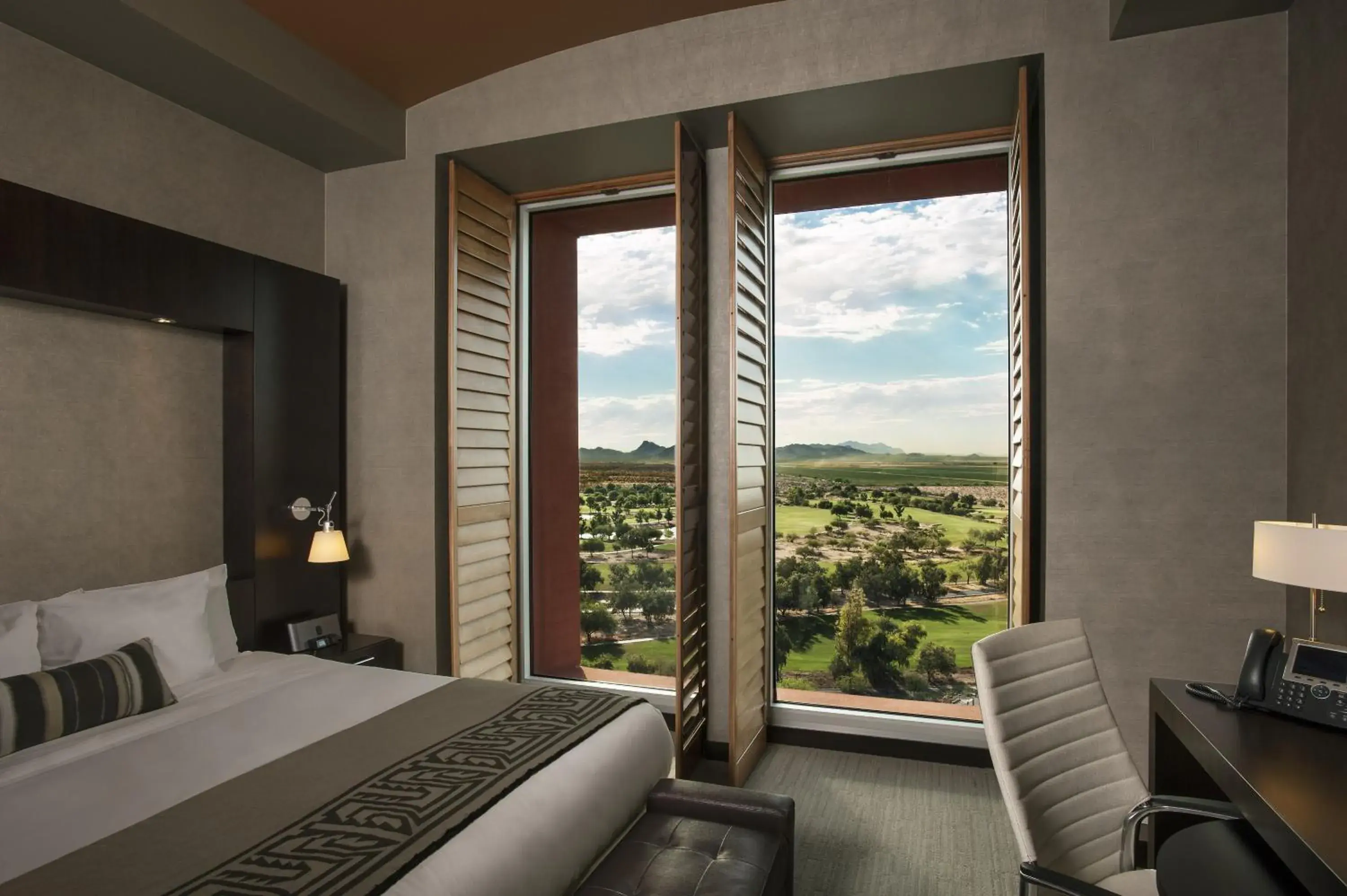 Deluxe Queen Room with Two Queen Beds with View in Talking Stick Resort Deluxe Queen Room with Two Queen Beds with View in Talking Stick Resort