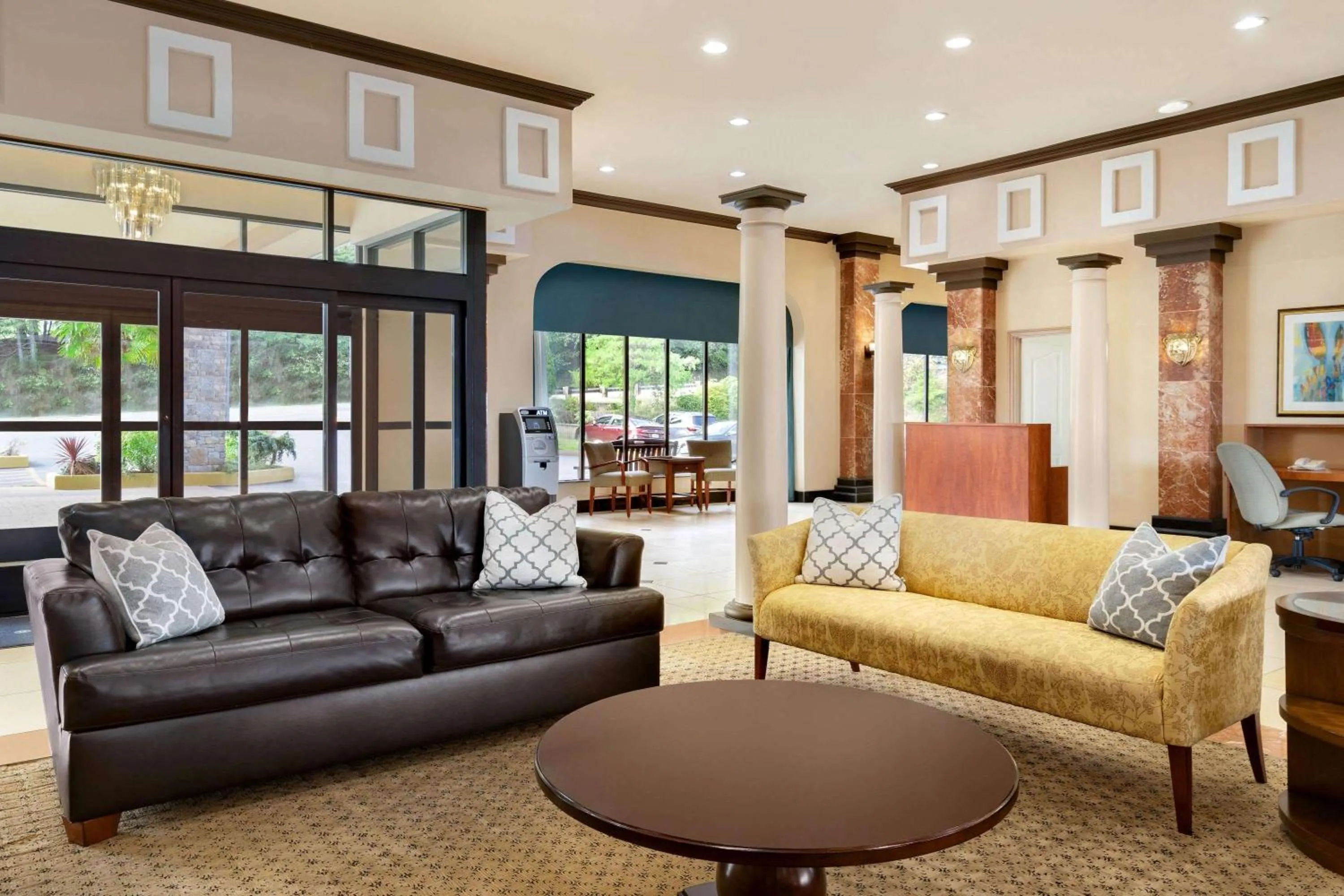 Lobby or reception in Baymont by Wyndham Bremerton WA