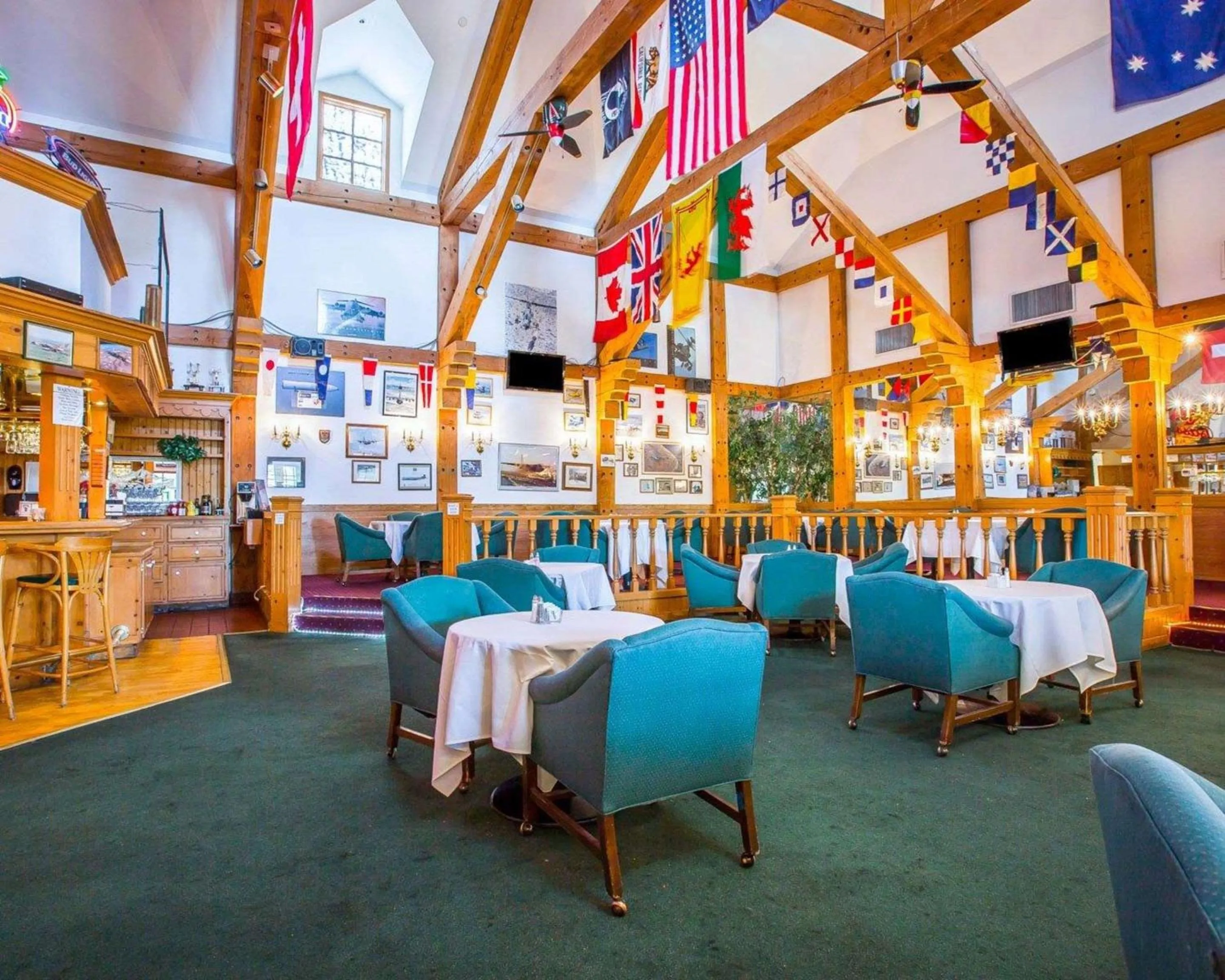 Restaurant/places to eat in Clarion Inn Near China Lake Naval Station