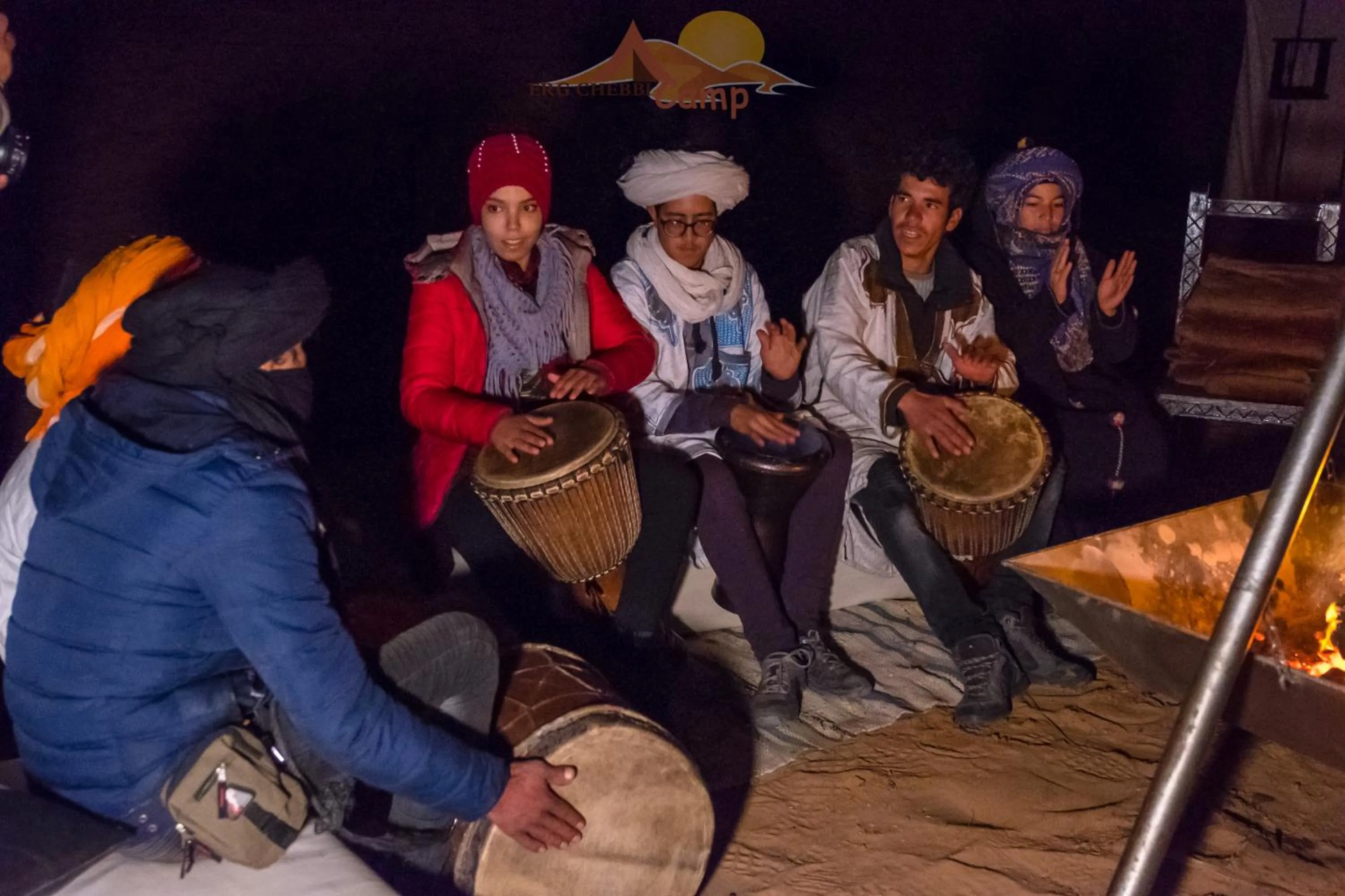 Evening entertainment in Erg Chebbi Camp