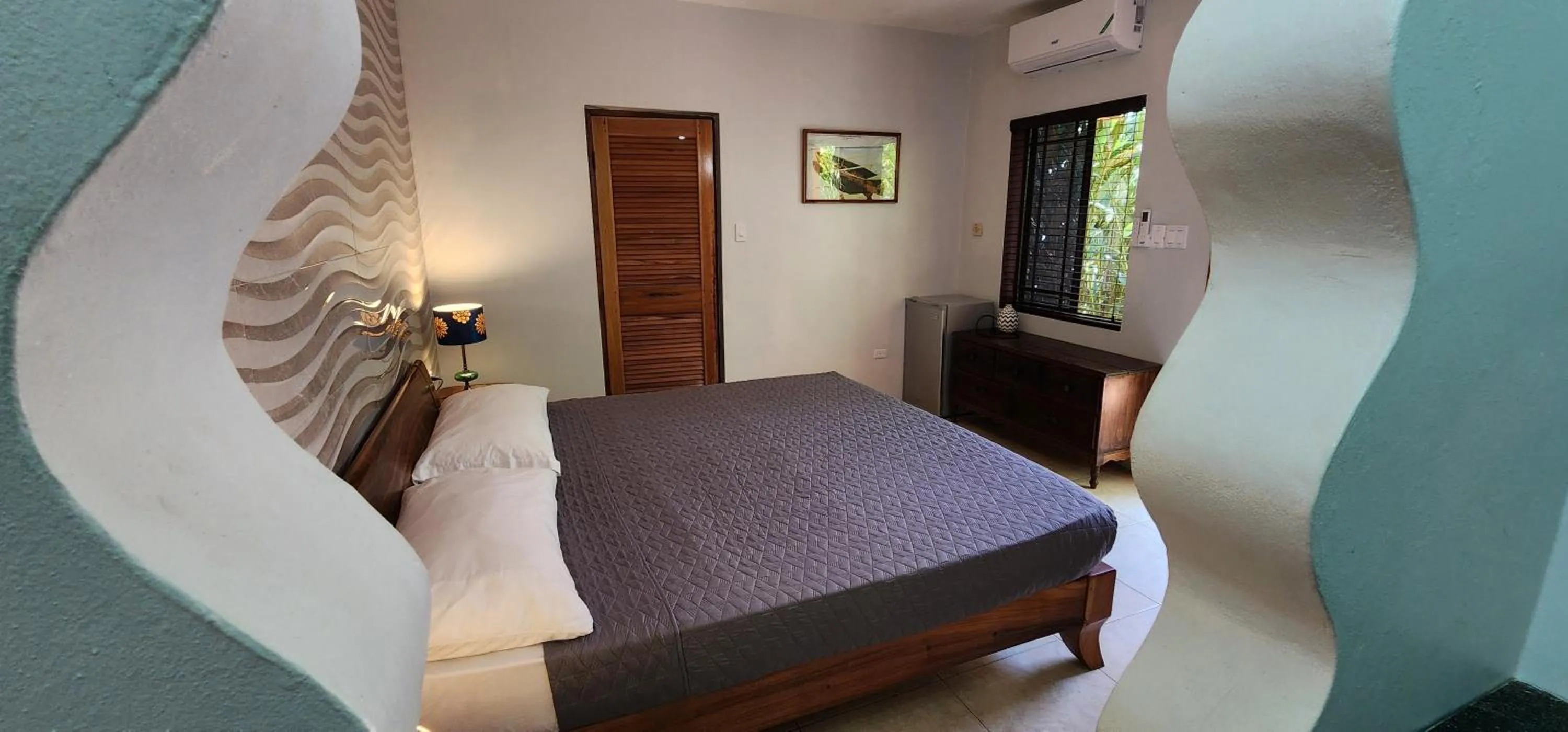 Bed in Sunrise Club Hotel