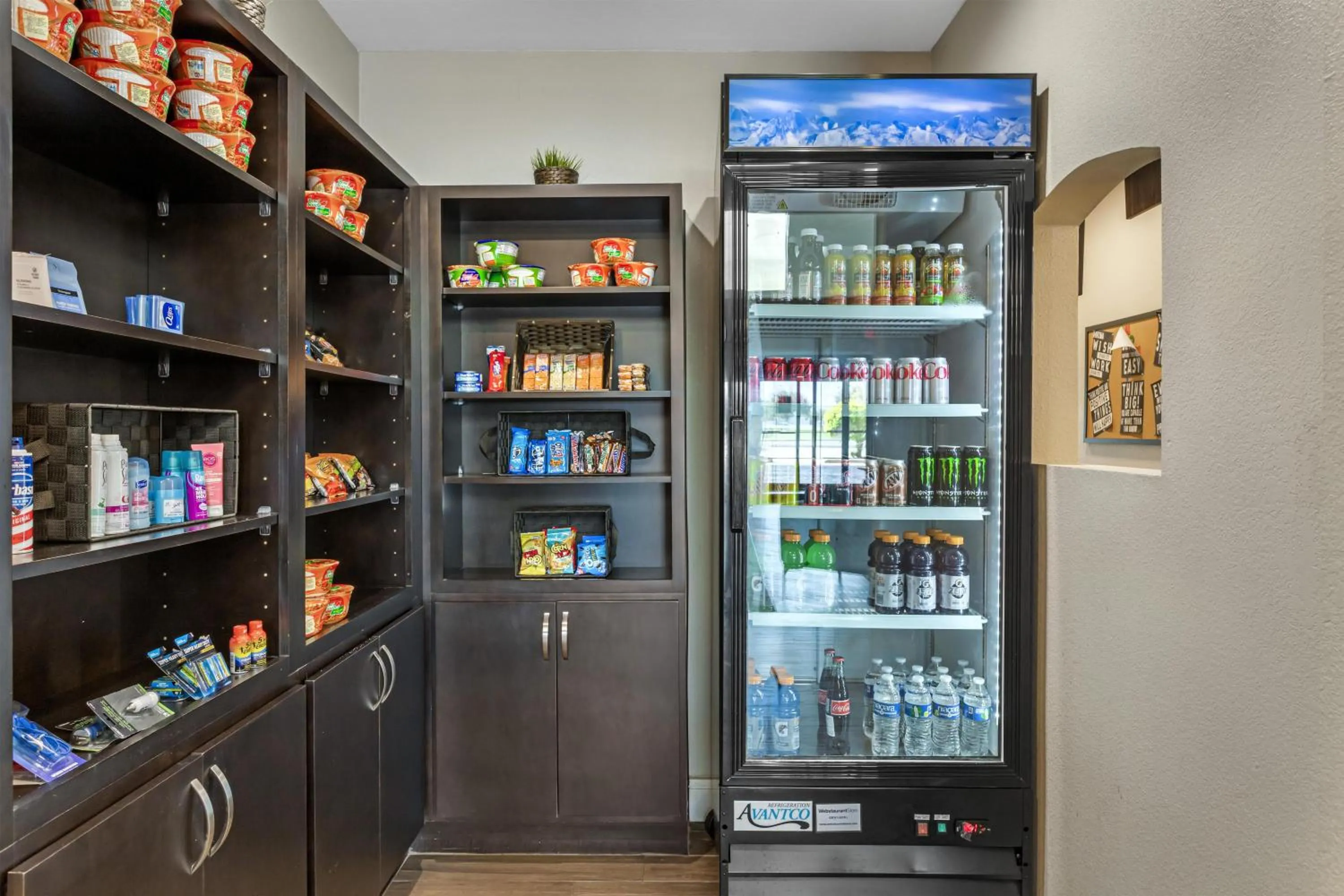 Restaurant/places to eat in Best Western Plus Bay City Inn & Suites