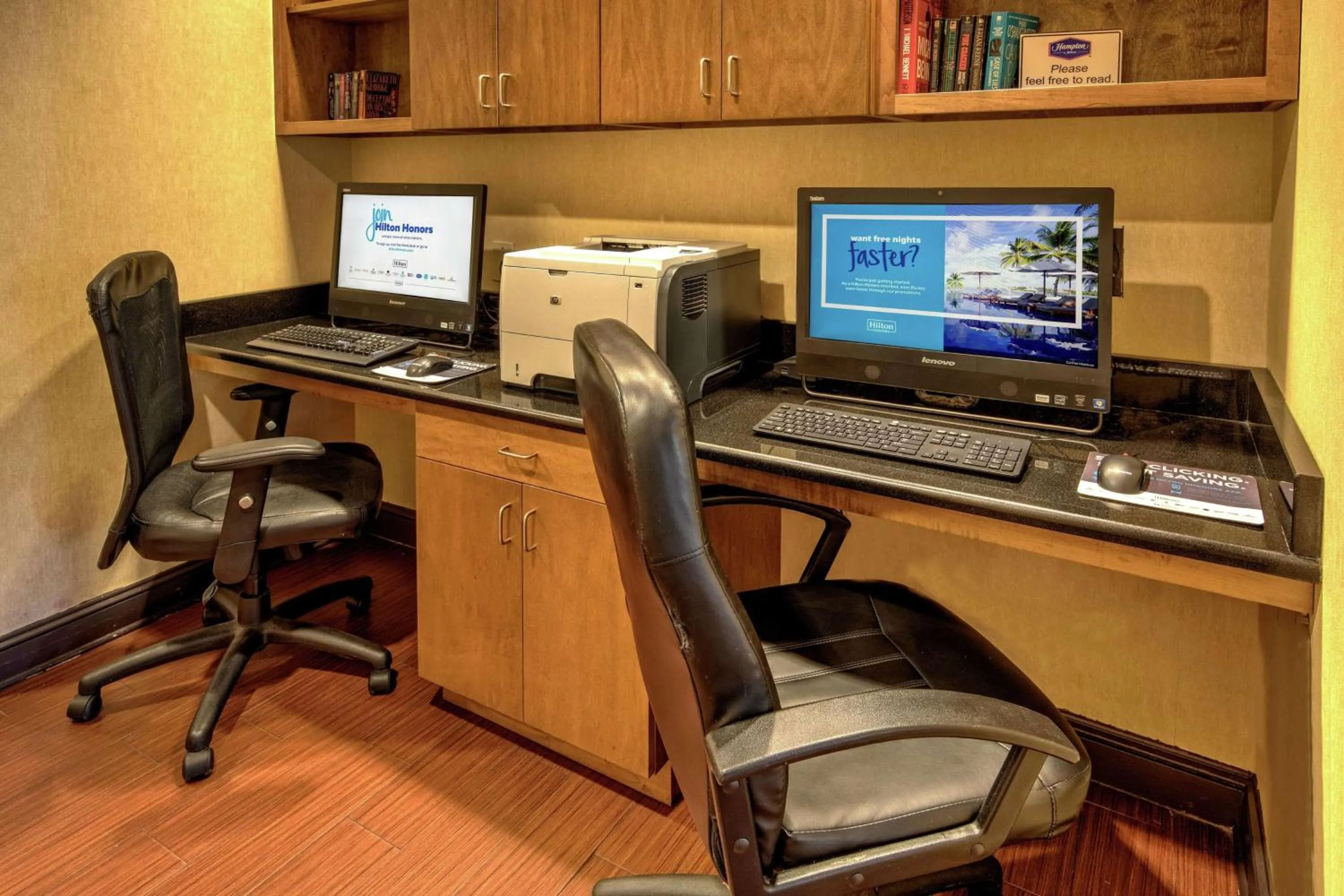 Business facilities in Hampton Inn Elizabeth City