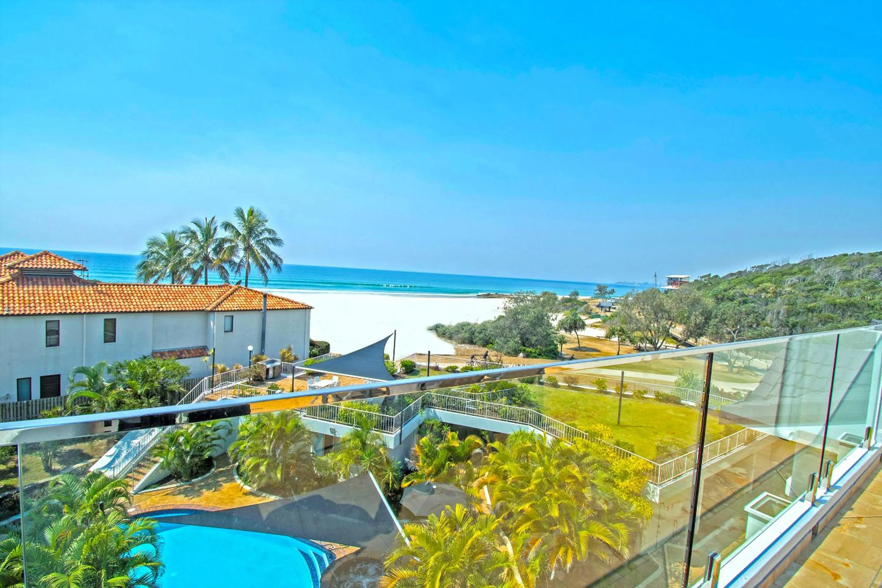 Balcony/Terrace in Sandcastles On Currumbin Beachfront, Gold Coast