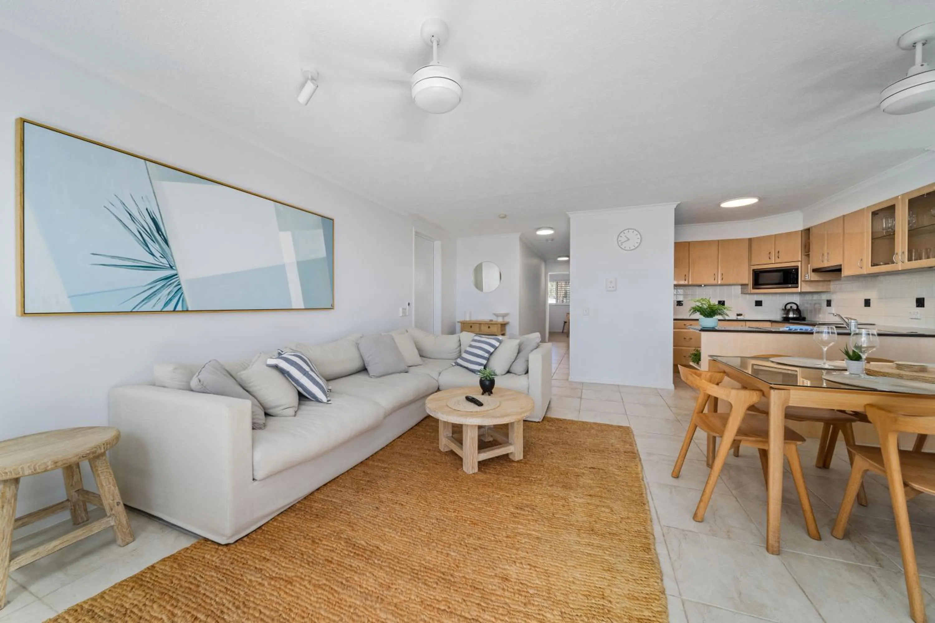 Sandcastles On Currumbin Beachfront, Gold Coast