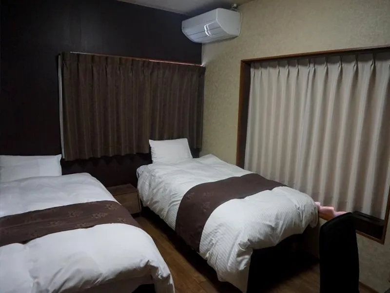 Bed in Restaurant & Inn ATSUSHI -Kanazawa-