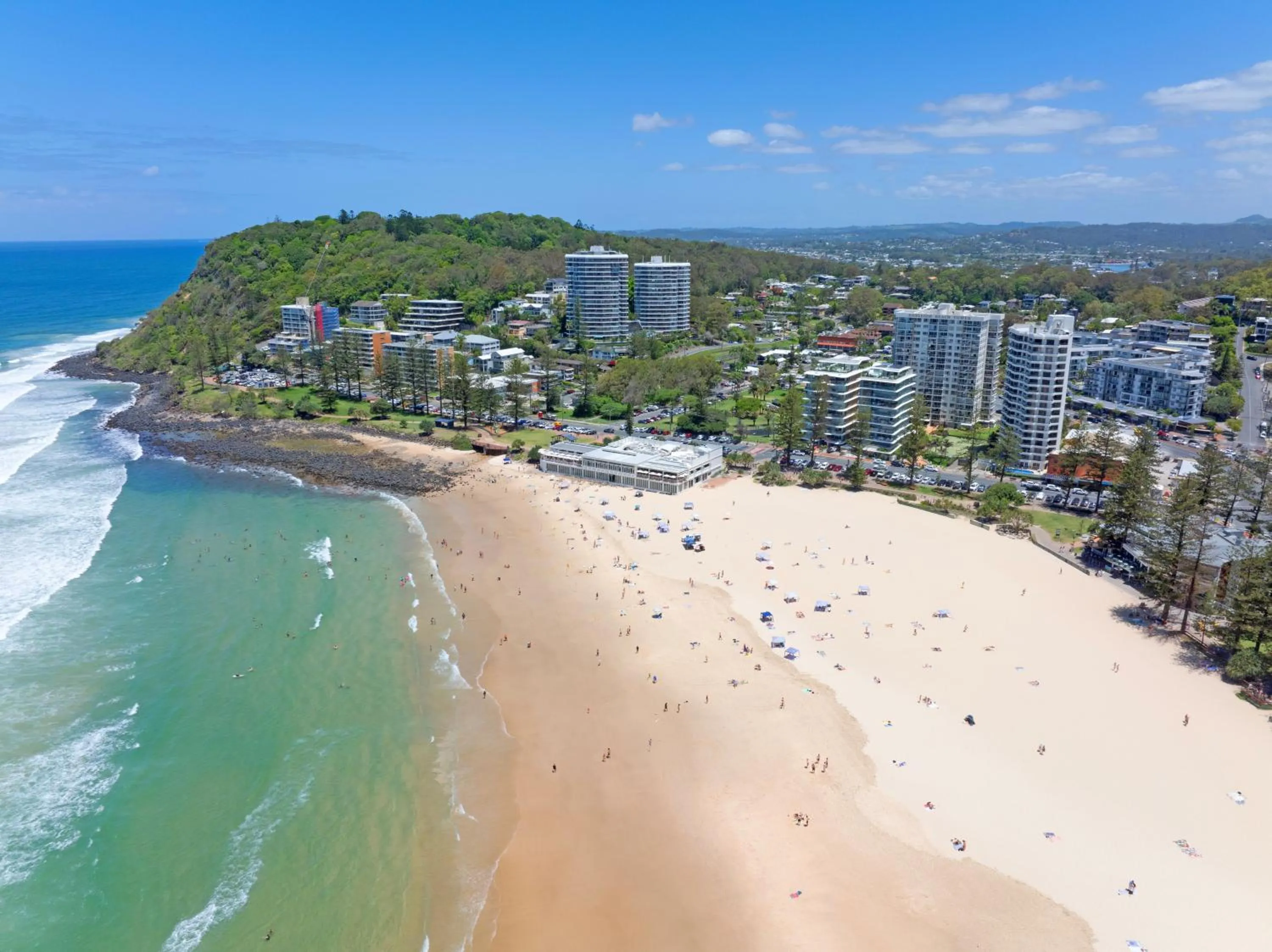 Property building in Burleigh Beach Tower
