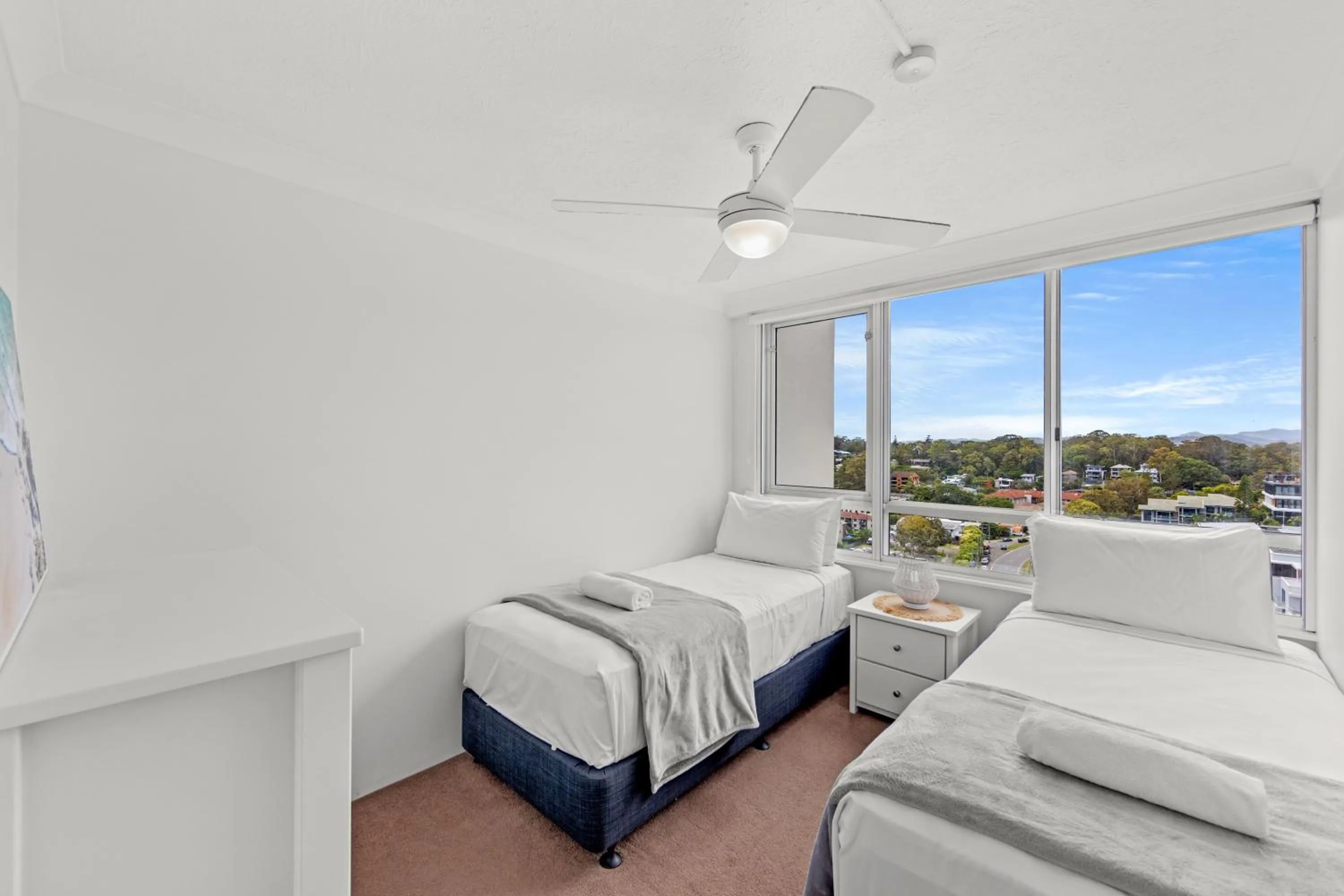 Bed in Burleigh Beach Tower