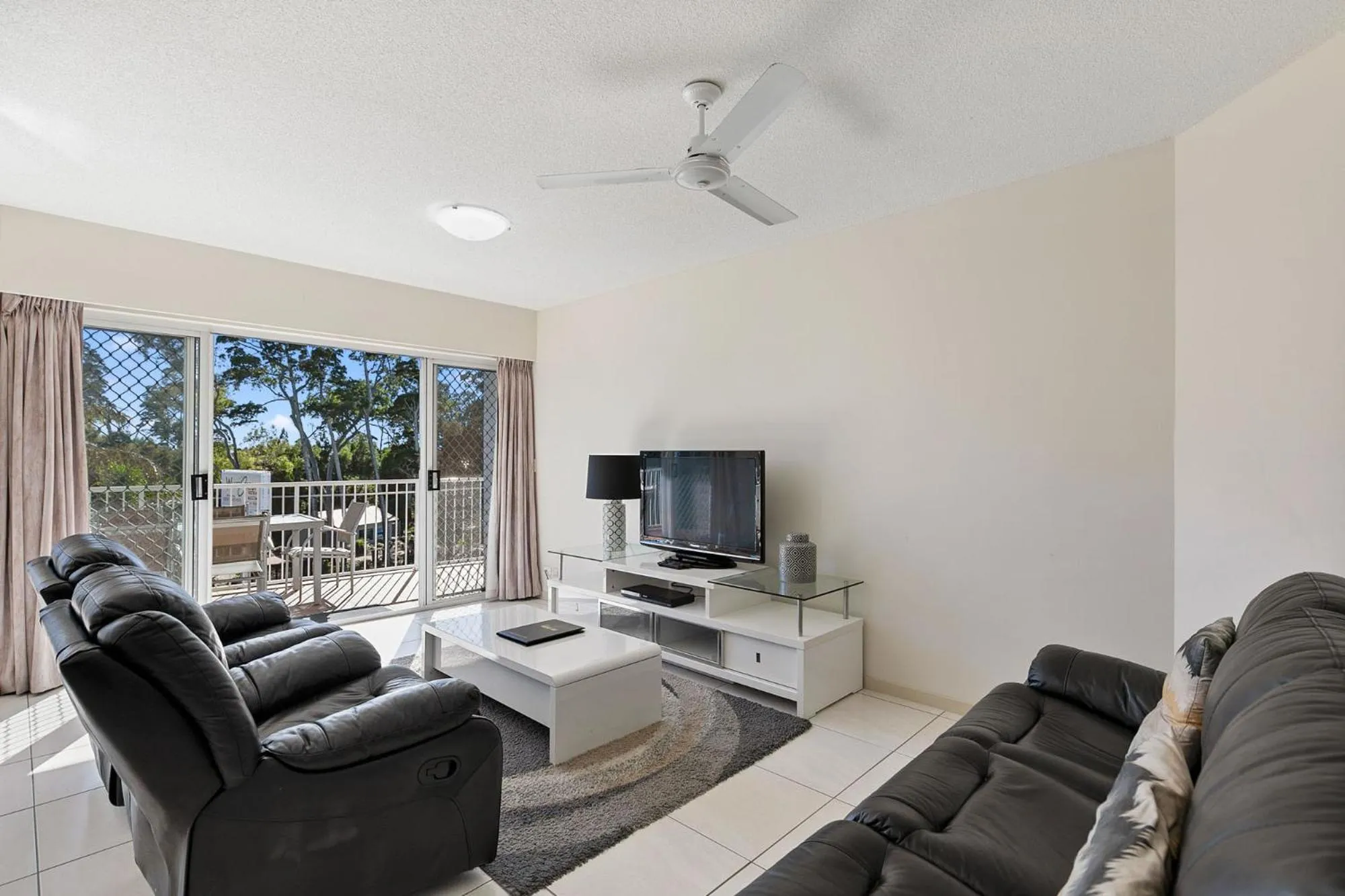 Living room in White Crest Apartments