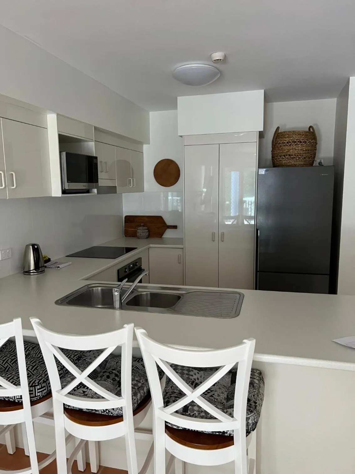 kitchen in White Crest Apartments