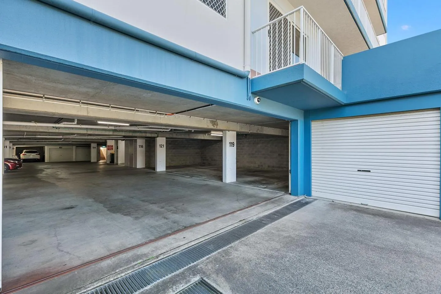 Parking in White Crest Apartments