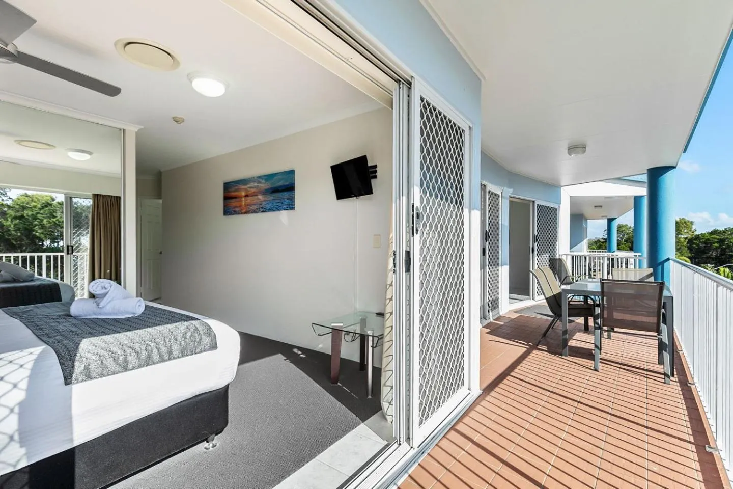 Balcony/Terrace in White Crest Apartments