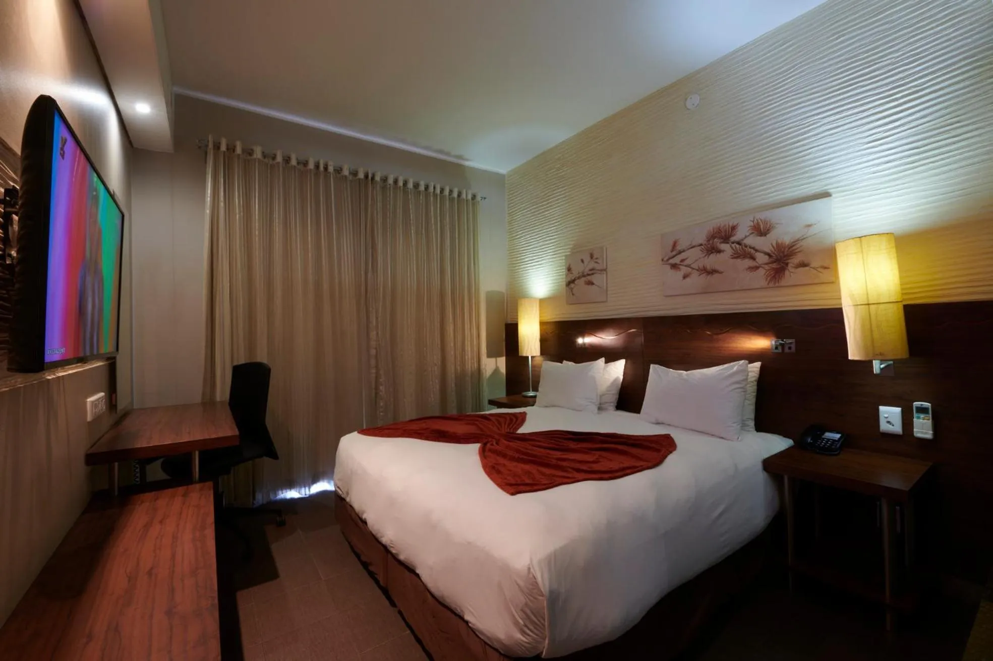 View (from property/room), Bed in Peermont Metcourt at Umfolozi, Empangeni