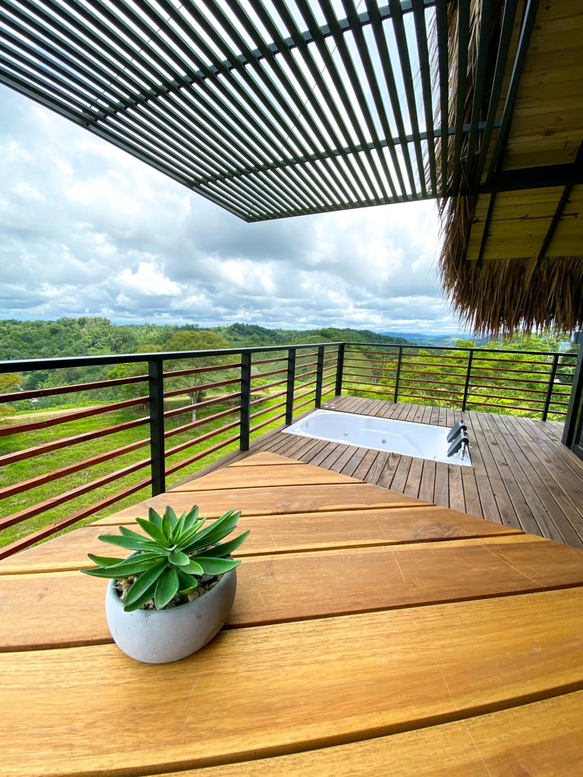 Hot Tub in La Manola Finca Hotel