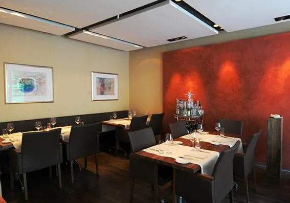 Restaurant/places to eat in Hotel Restaurant zum goldenen Kopf