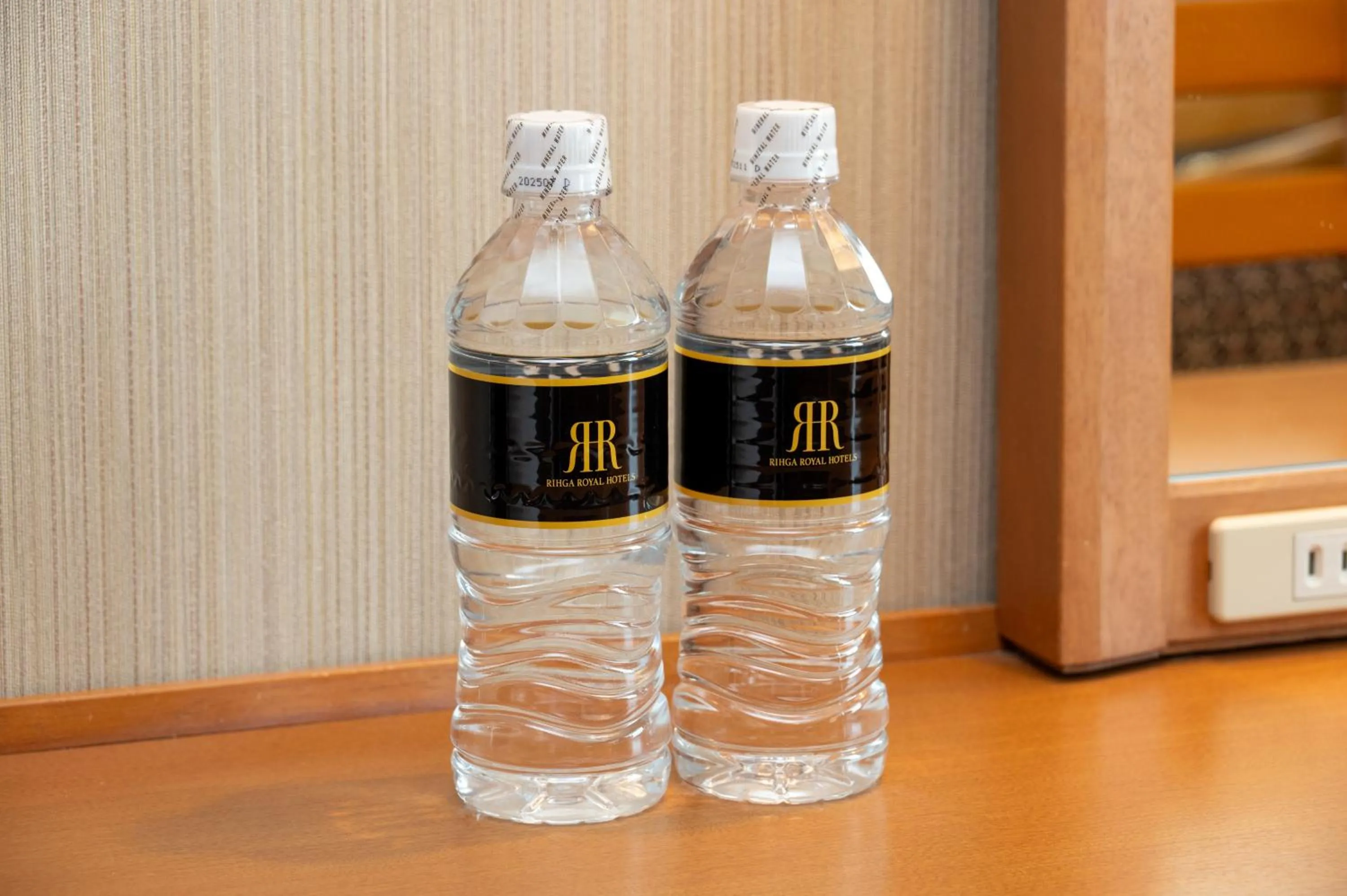 Area and facilities in Toshi Center Hotel