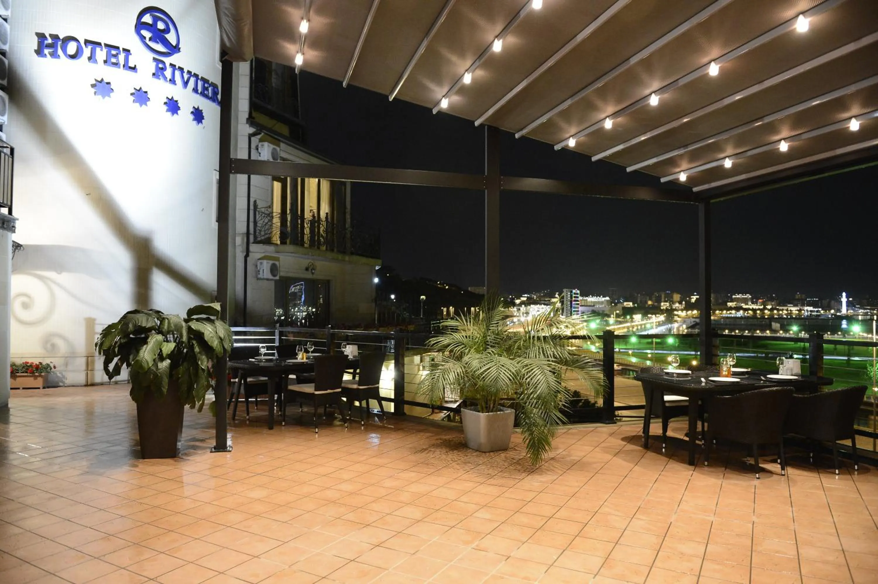 Balcony/Terrace in Riviera Hotel