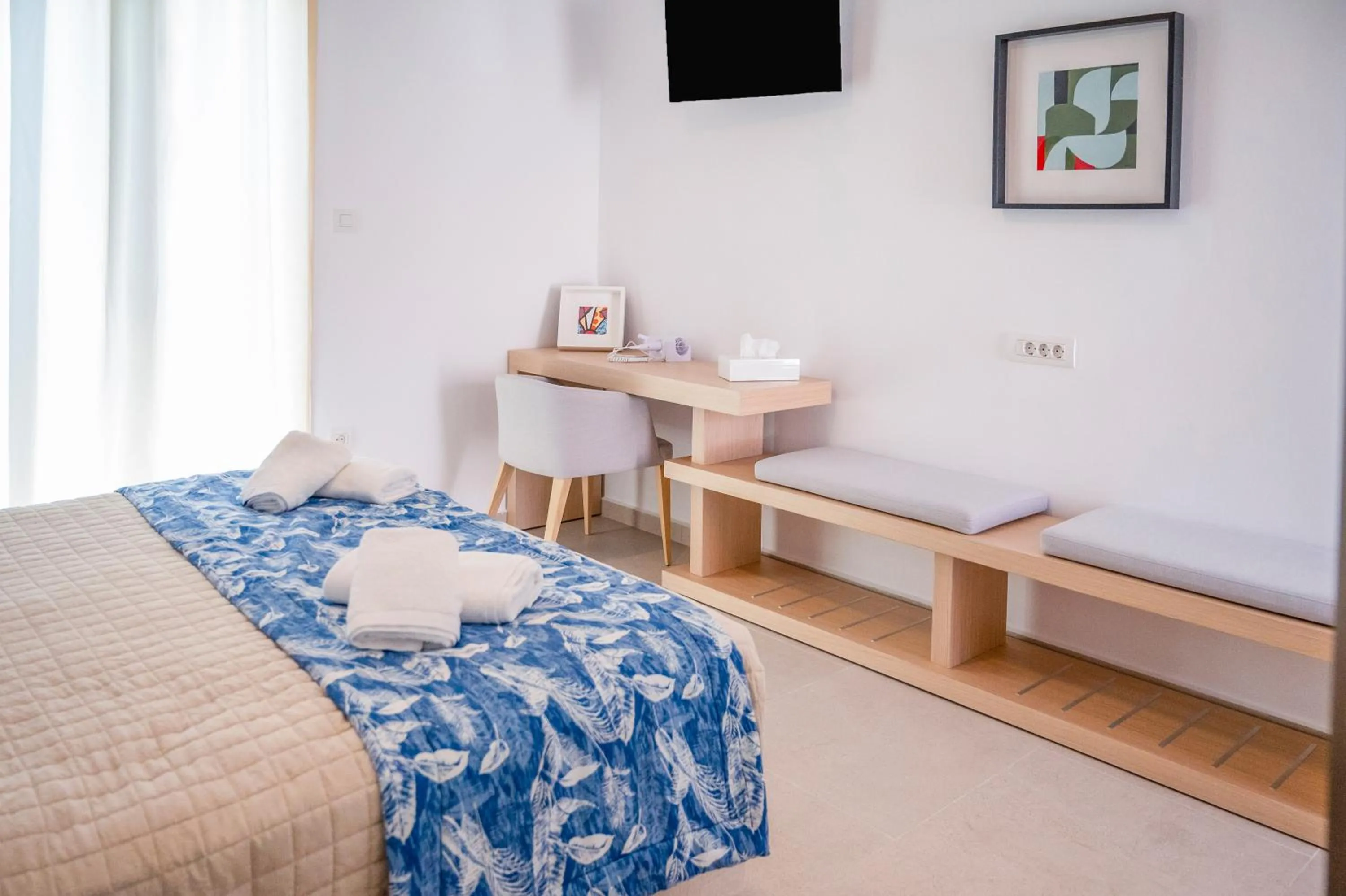 Bedroom, Bed in Princess Hotel