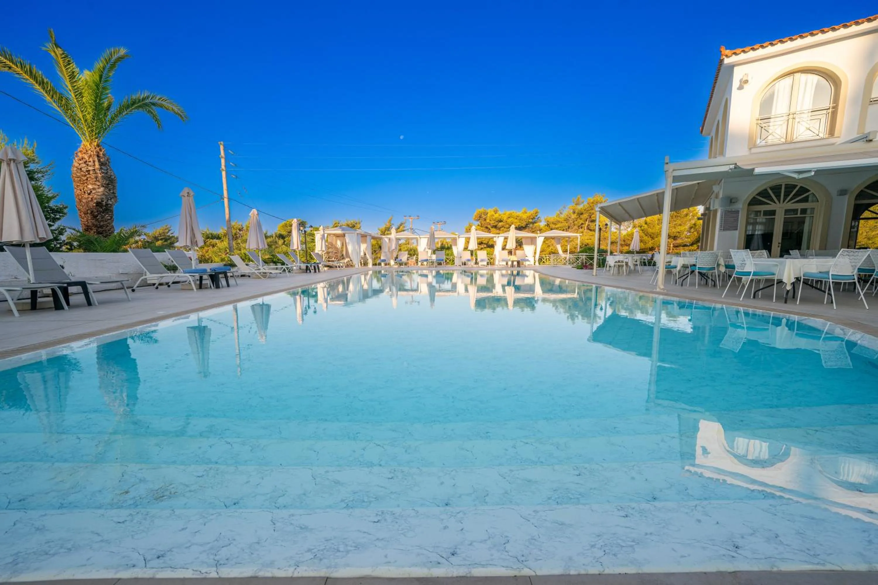 Swimming pool in Princess Hotel