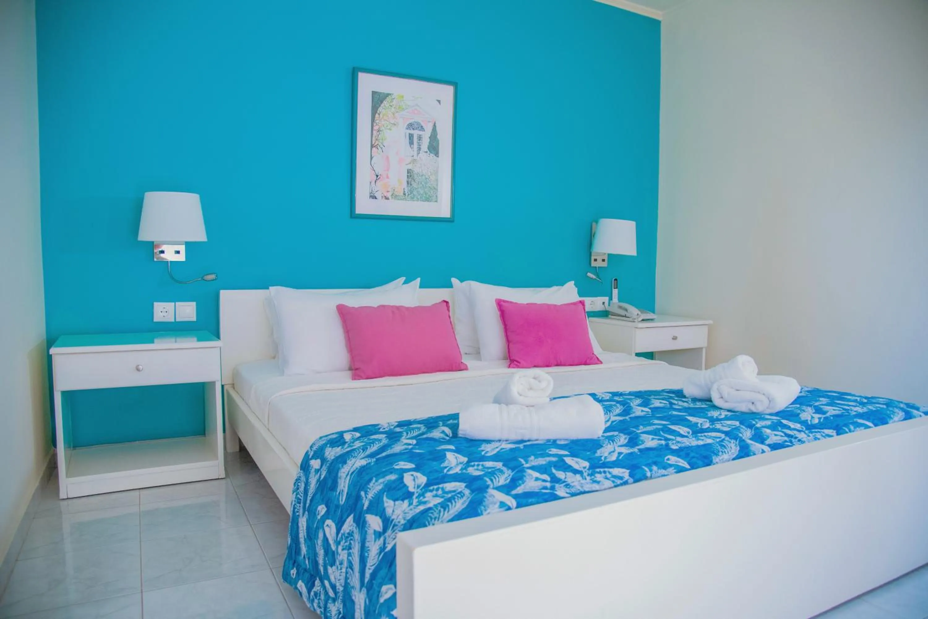 Bedroom, Bed in Princess Hotel