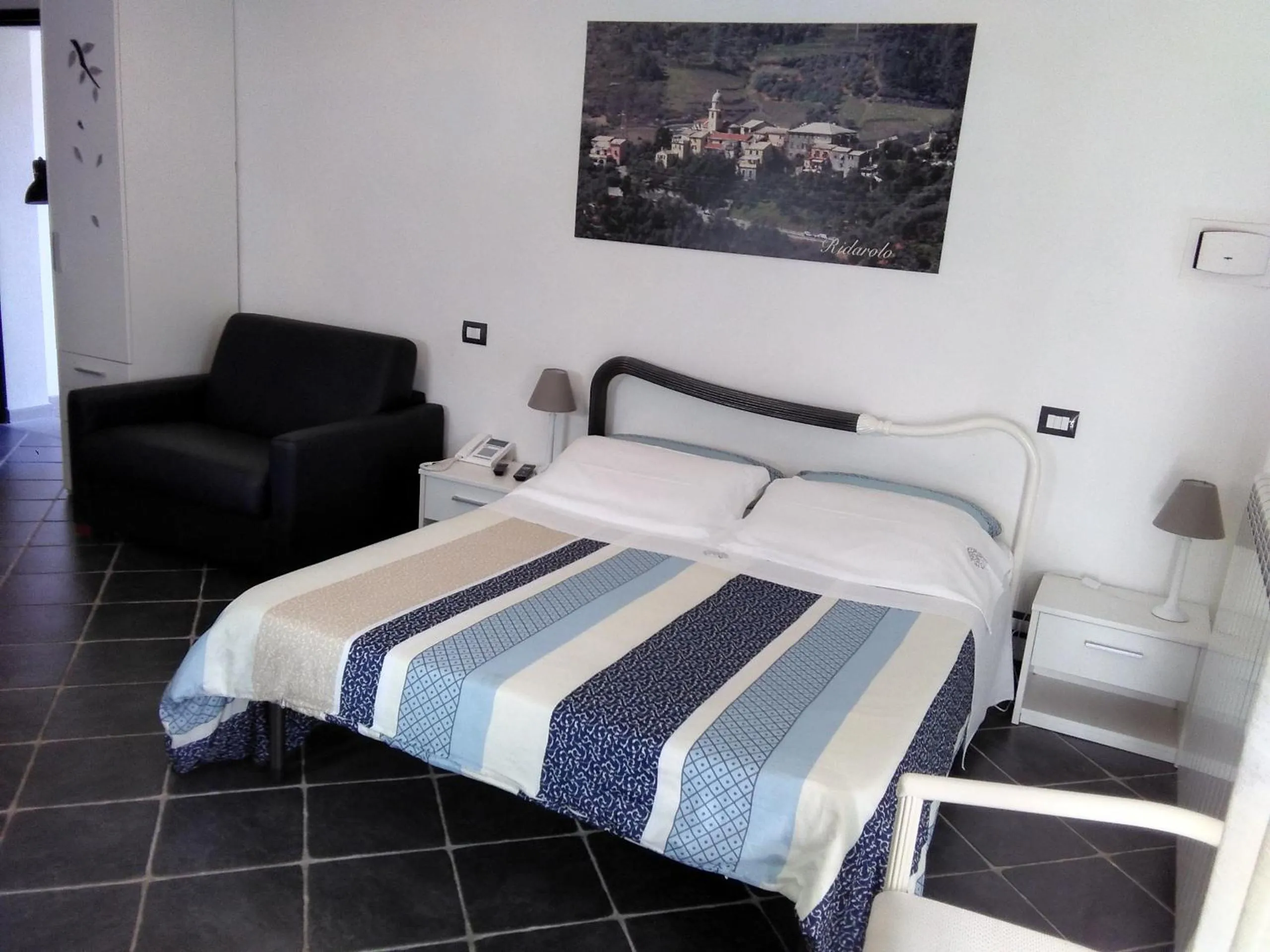 Bedroom in Costa Morroni