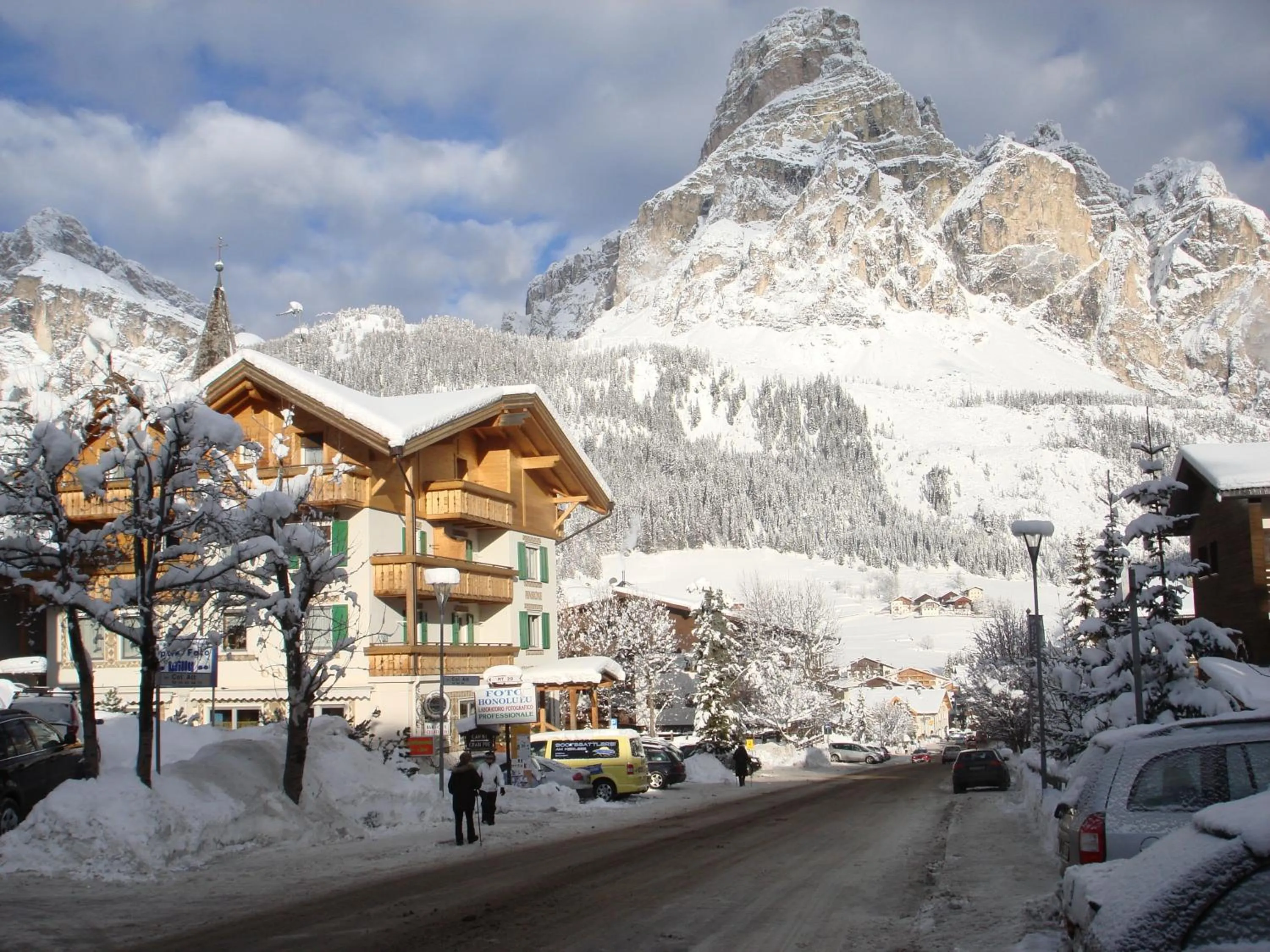 Property building in Chalet Madrisa