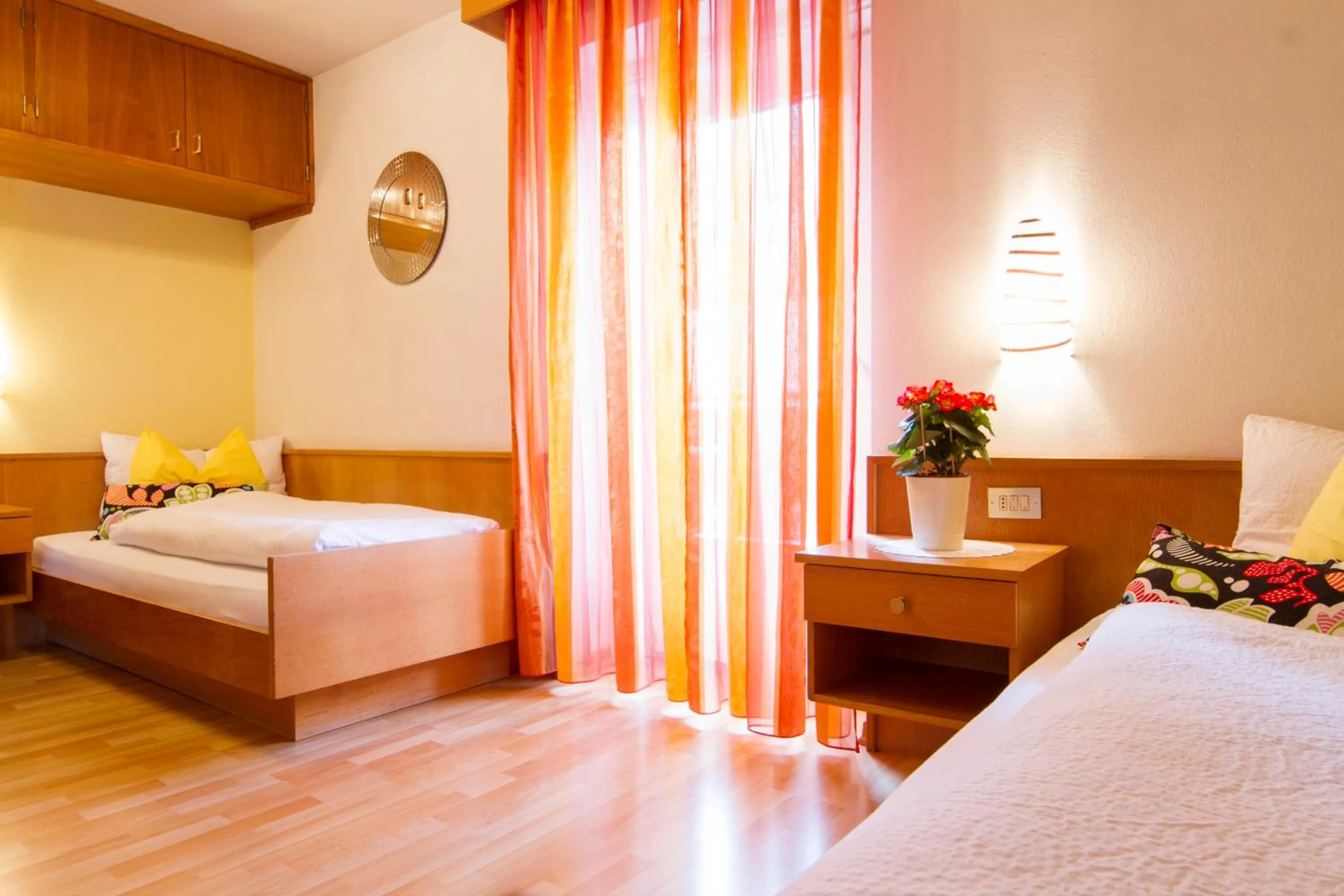 Photo of the whole room, Bed in Chalet Madrisa