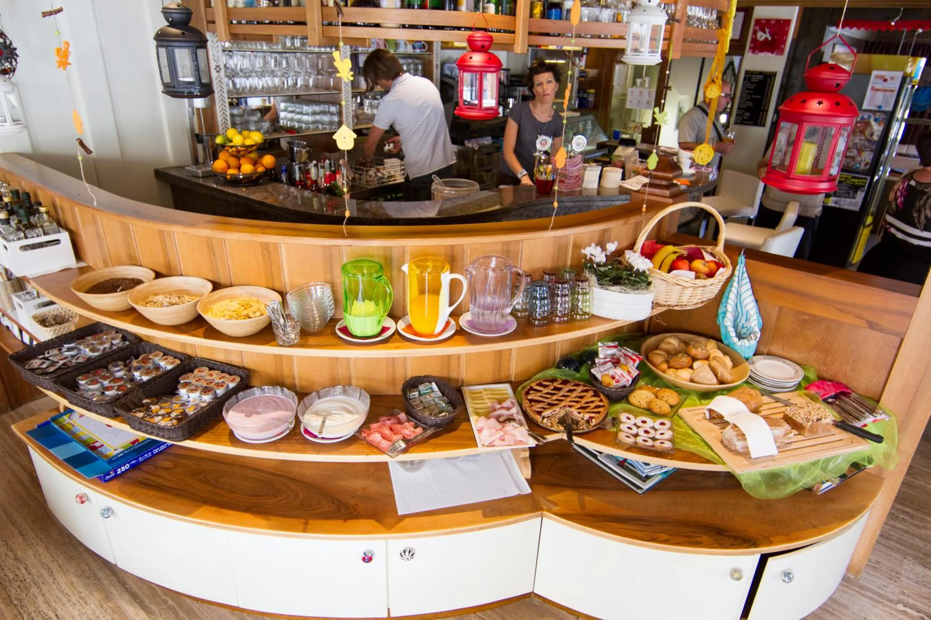 Staff in Chalet Madrisa