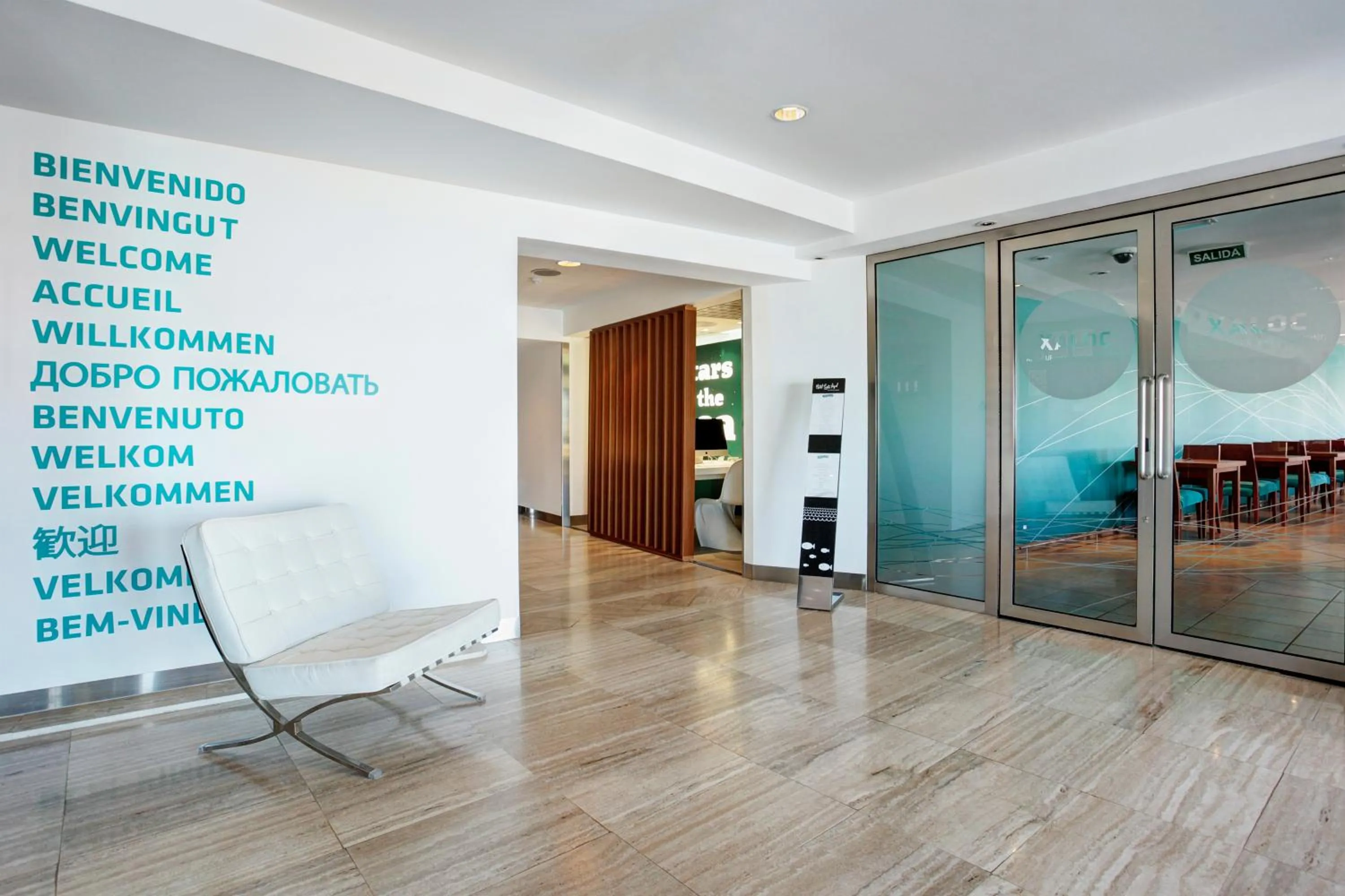 Lobby or reception in Hotel Costa Azul