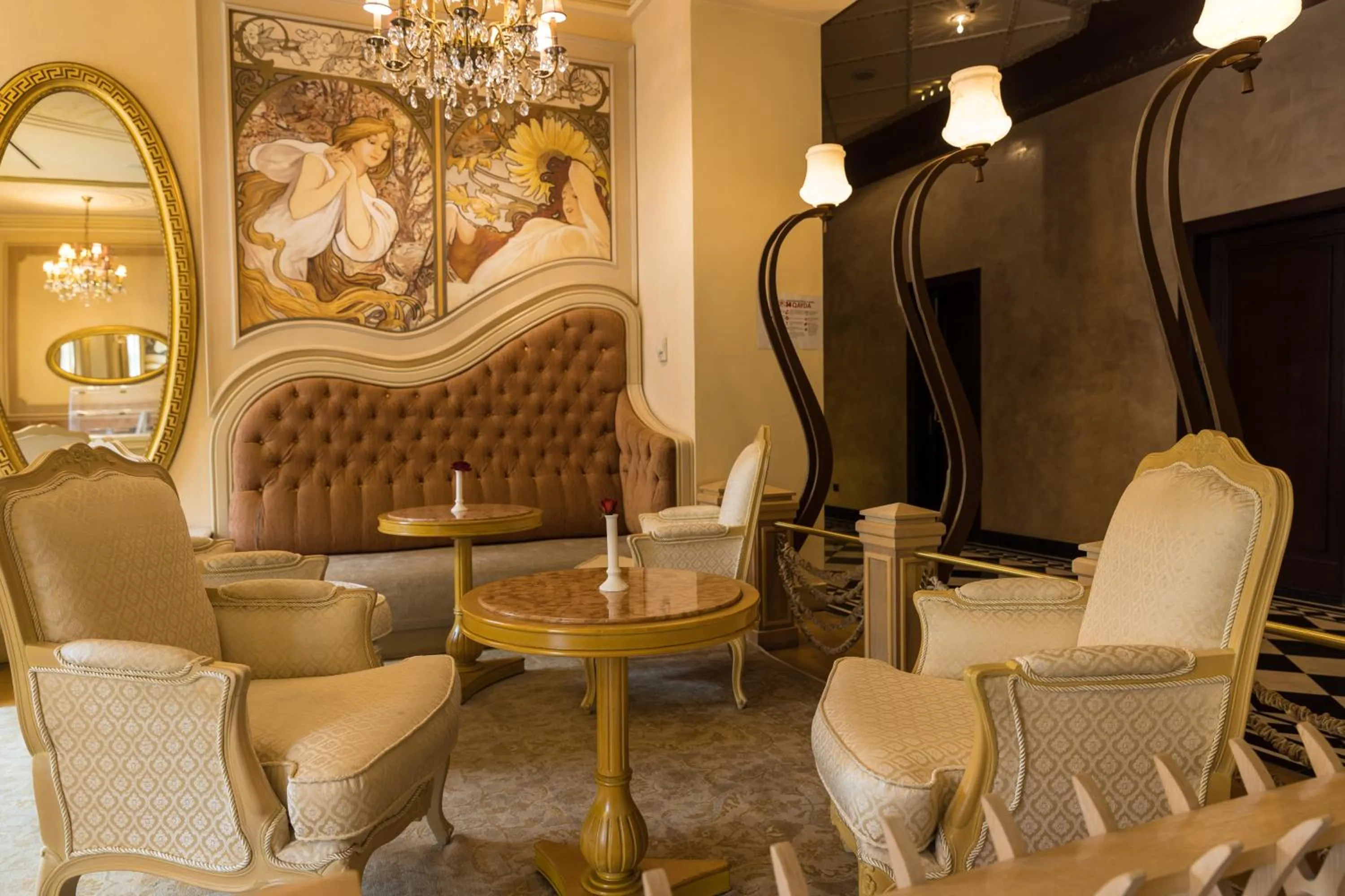 Lounge or bar in Excelsior Hotel & Spa Baku