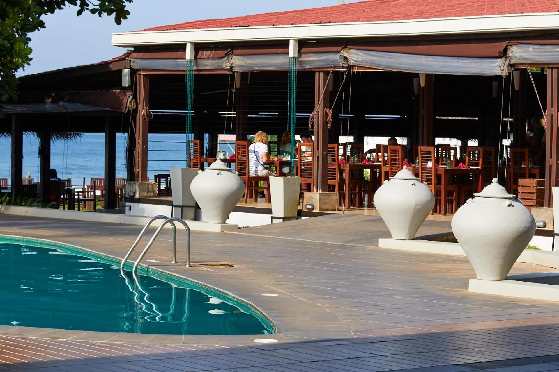 Restaurant/places to eat in Citrus Hikkaduwa