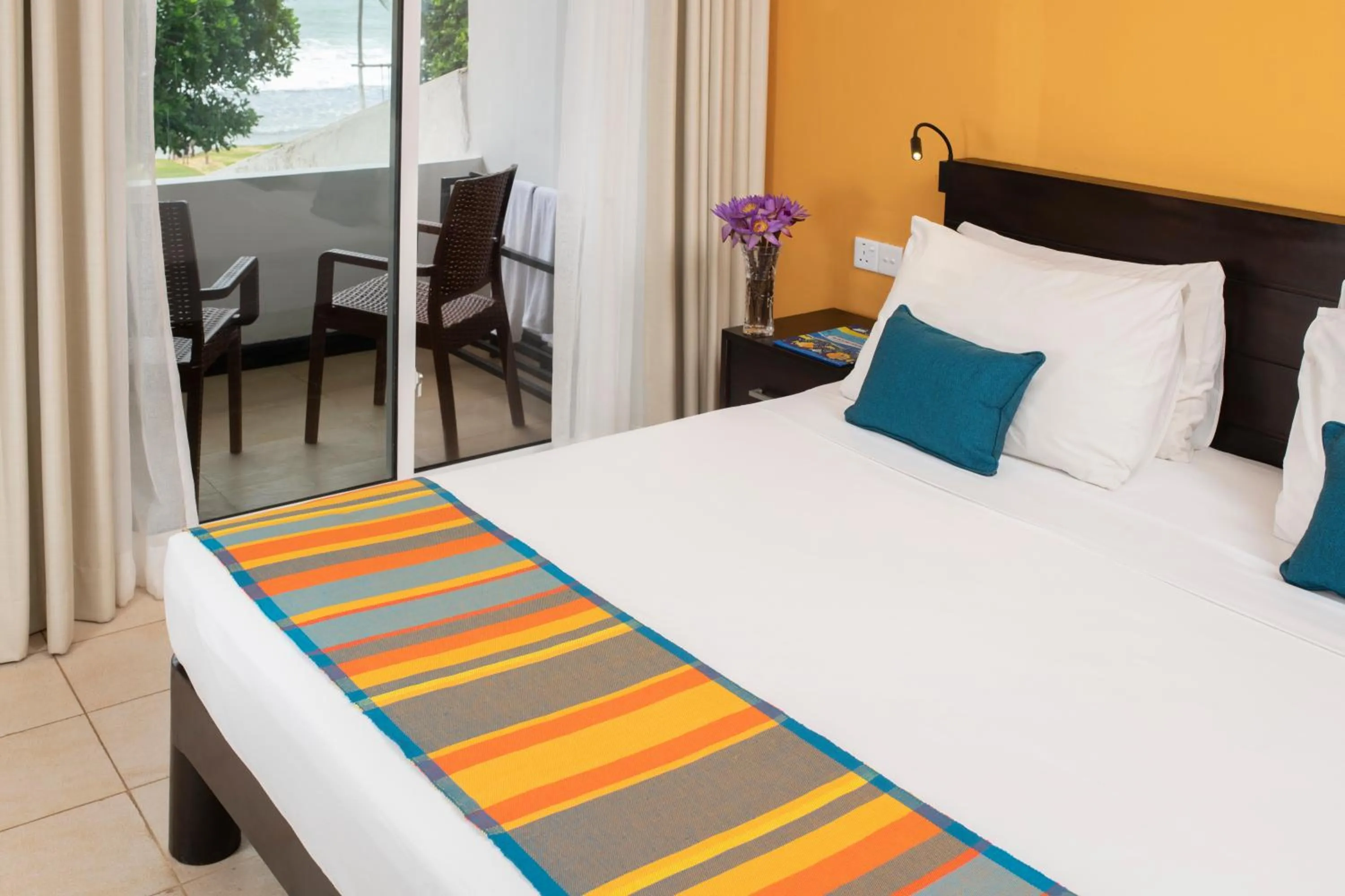 Photo of the whole room, Bed in Citrus Hikkaduwa
