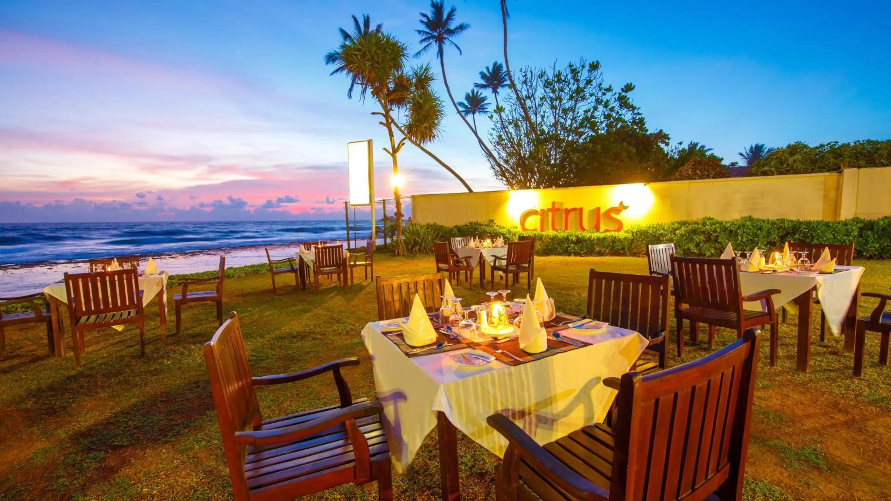 Restaurant/places to eat in Citrus Hikkaduwa