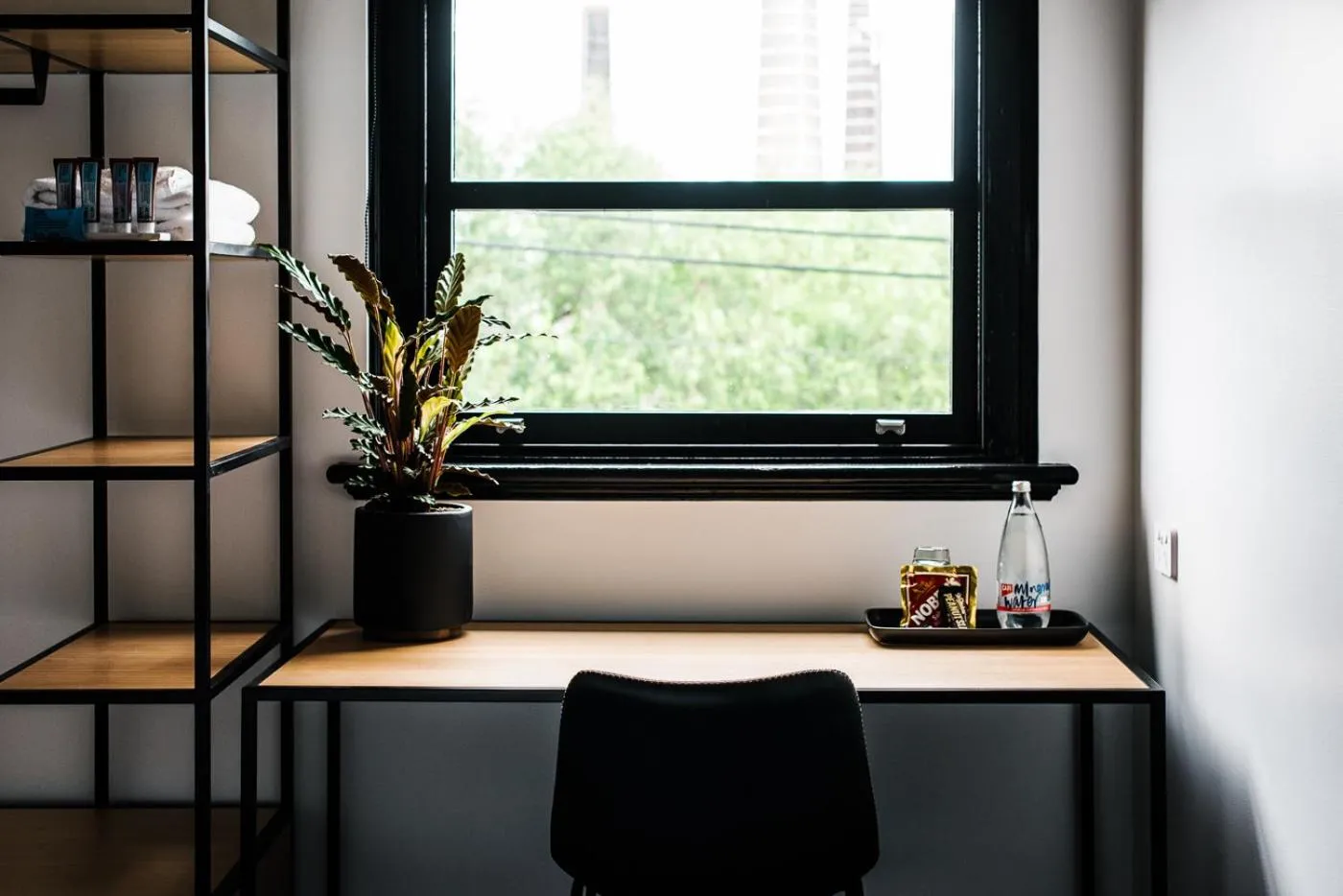 Seating area in Sydney Park Hotel